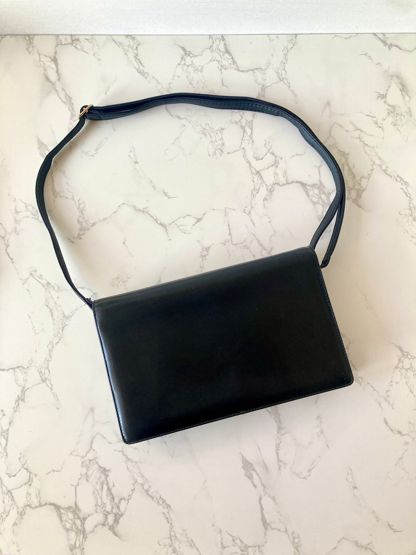 GUCCI Black x Gold Calf Leather Envelope Crossbody Bag