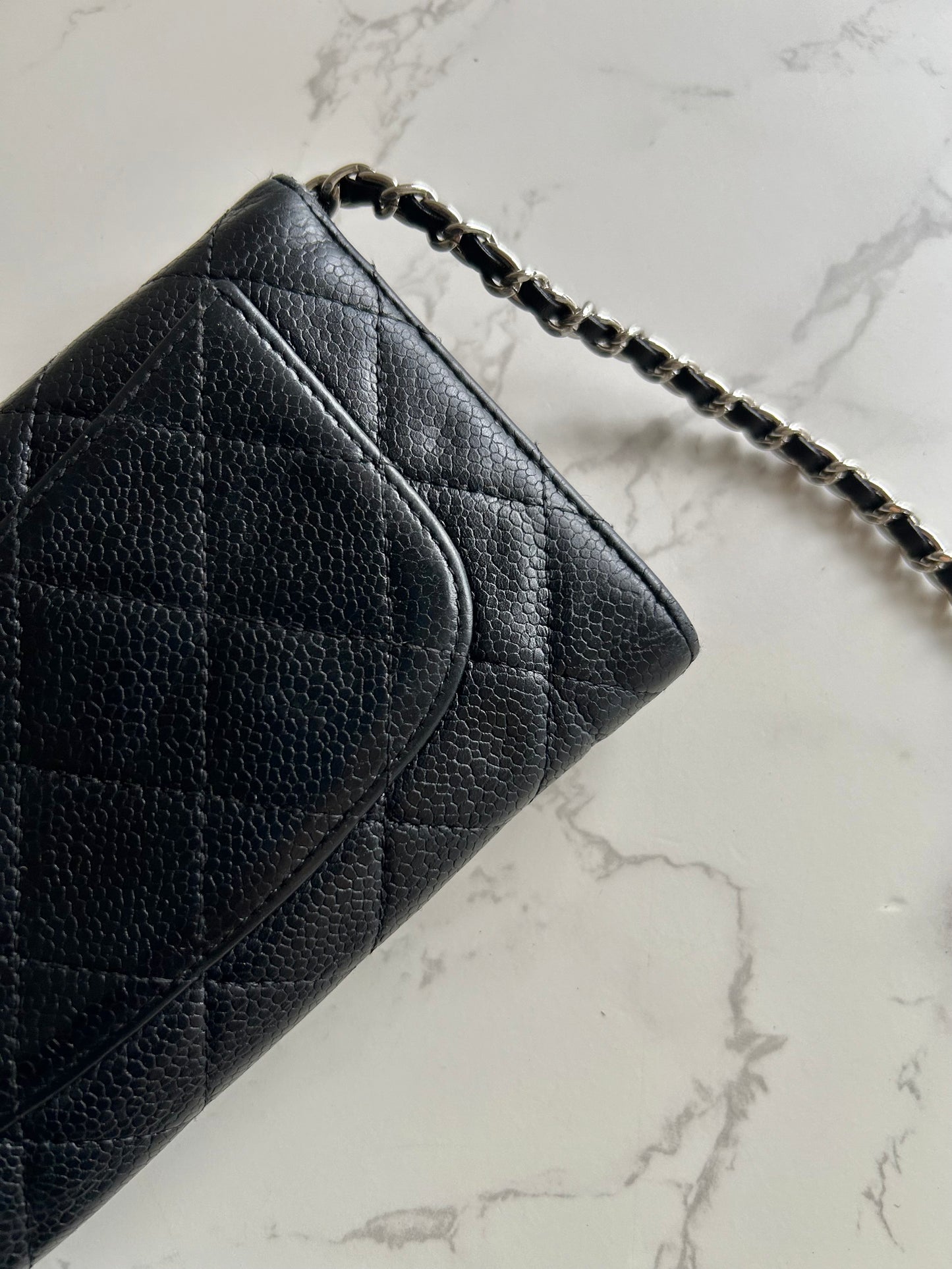 CHANEL 黑色魚子醬皮革長夾錢包/鏈條側背包/斜背包 - 日本中古二手Vintage