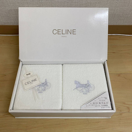 $3880 贈品 - CELINE藍白馬車毛巾禮盒 80x33cm