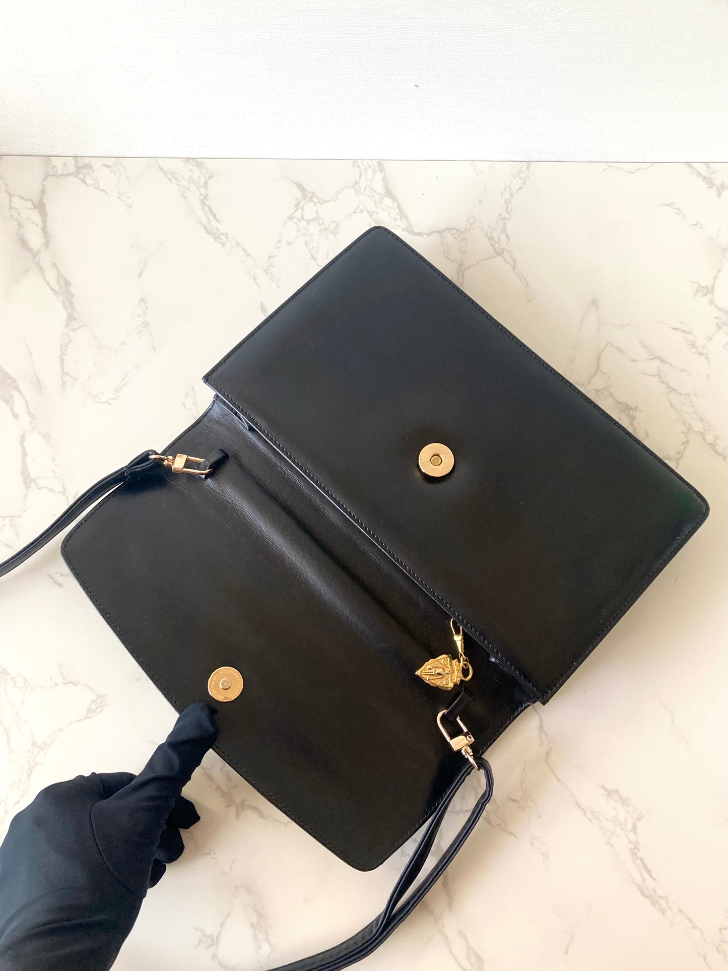 GUCCI Black x Gold Calf Leather Envelope Crossbody Bag