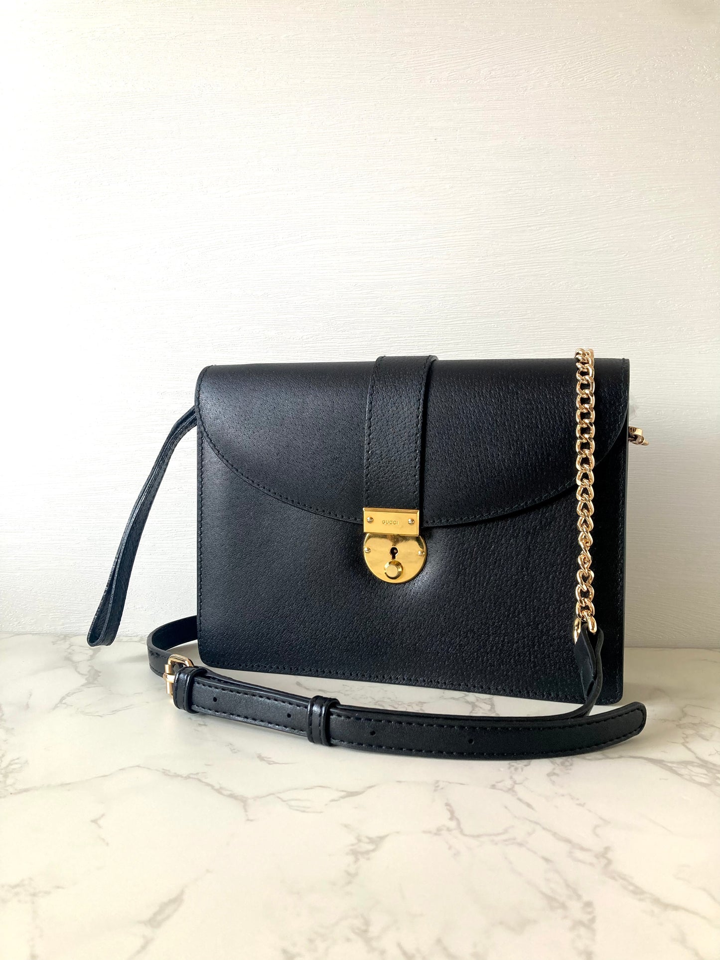 GUCCI Black x Gold Calf Leather Two-way Shoulder Bag / Clutch Bag
