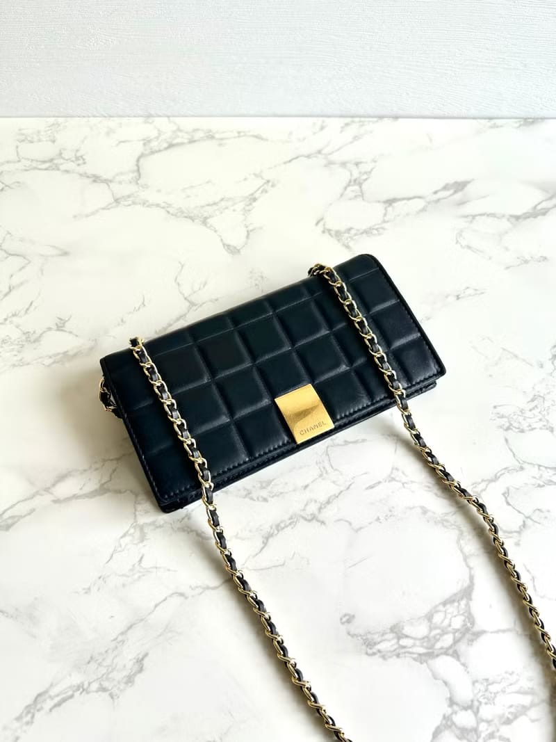 Chanel black ice cube long wallet/wallet/crossbody bag/side bag/shoulder bag