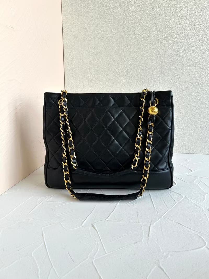 Second-hand Chanel black leather chain shoulder bag/tote bag/side bag