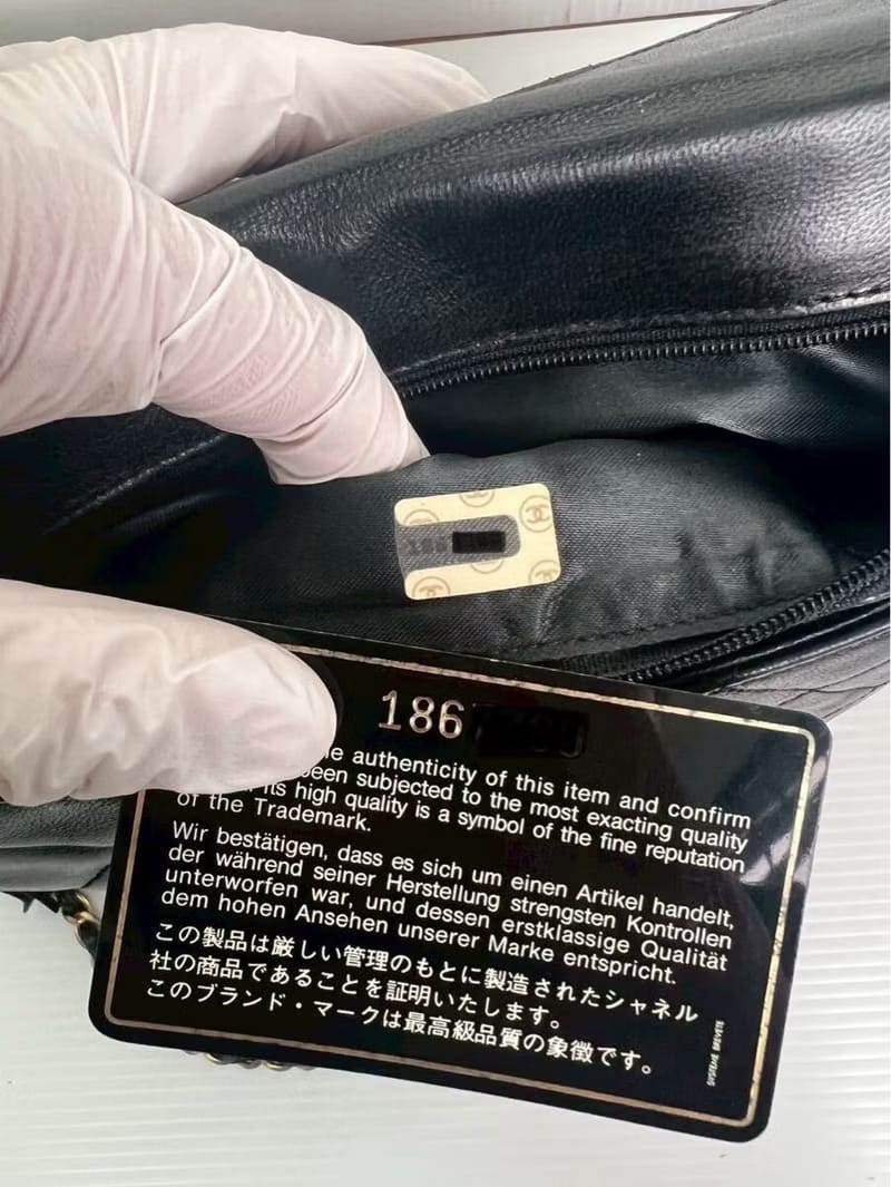 Chanel black tassel flap bag/oblique bag/shoulder bag/side bag