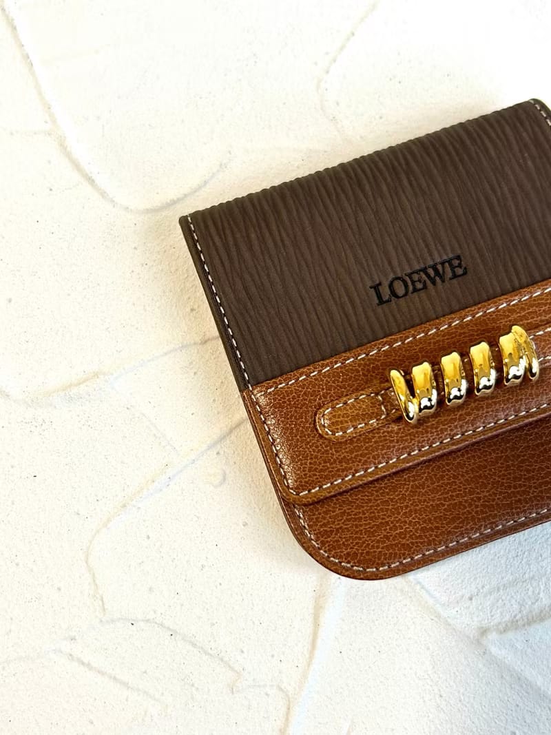 Loewe snake bone color matching short wallet/wallet/coin purse/mouth gold bag