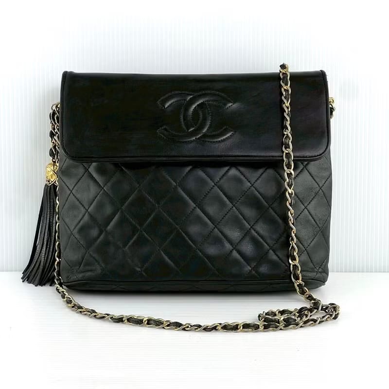Chanel black tassel flap bag/oblique bag/shoulder bag/side bag