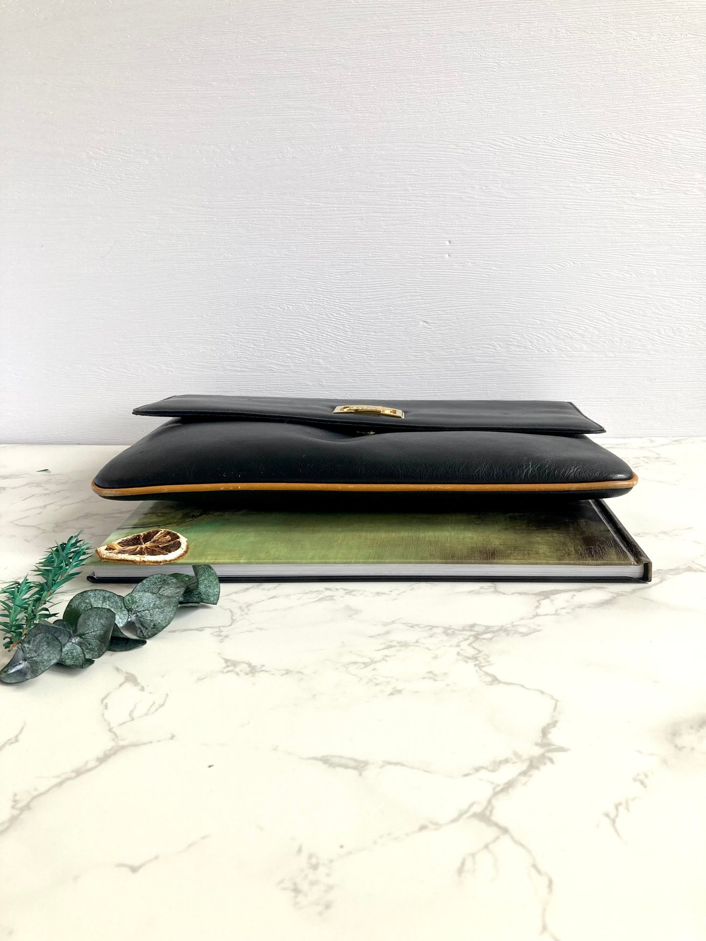 CELINE Horse Carriage Clutch