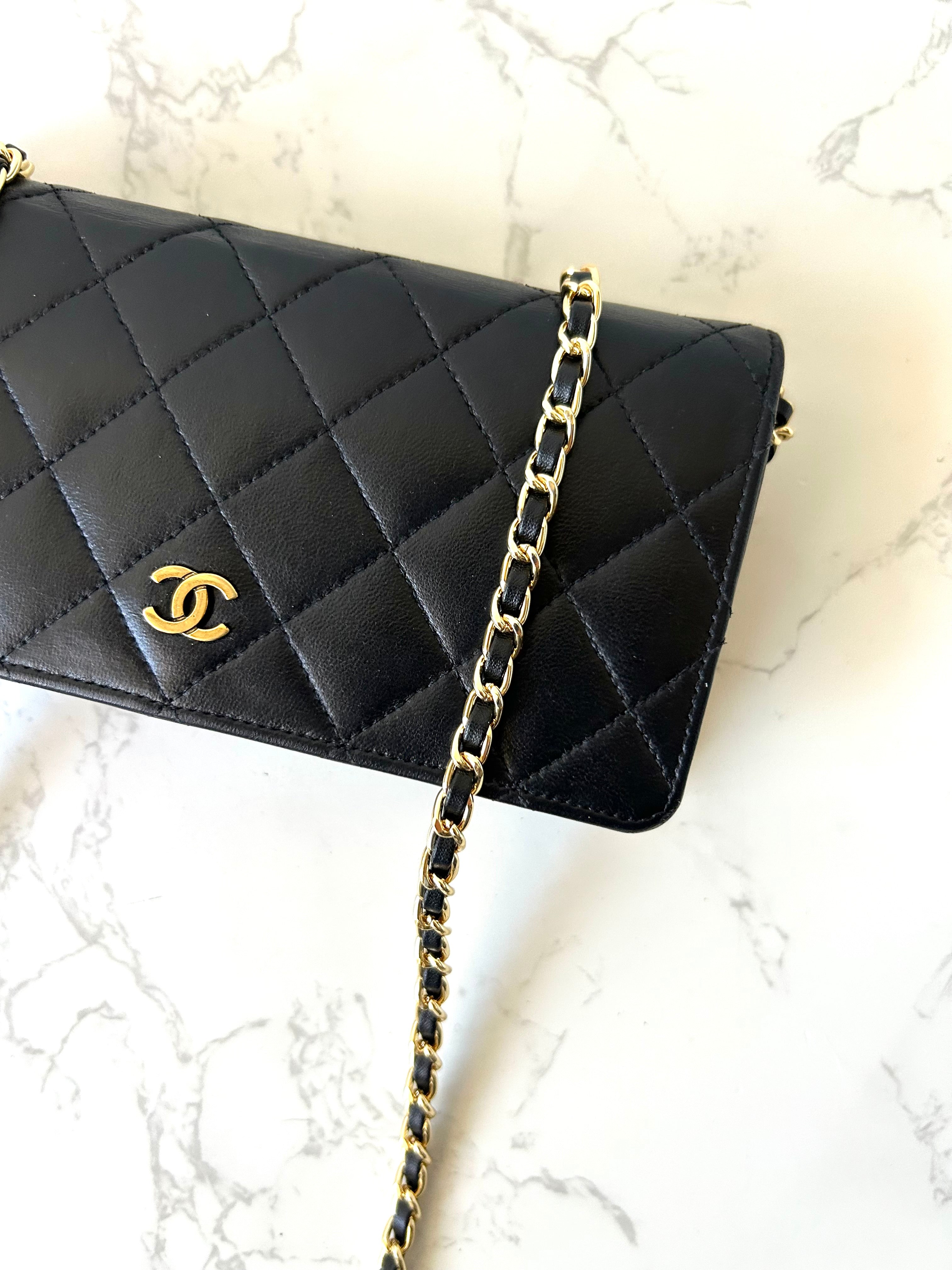CHANEL black gold lambskin leather WOC long wallet/oblique bag/side bag
