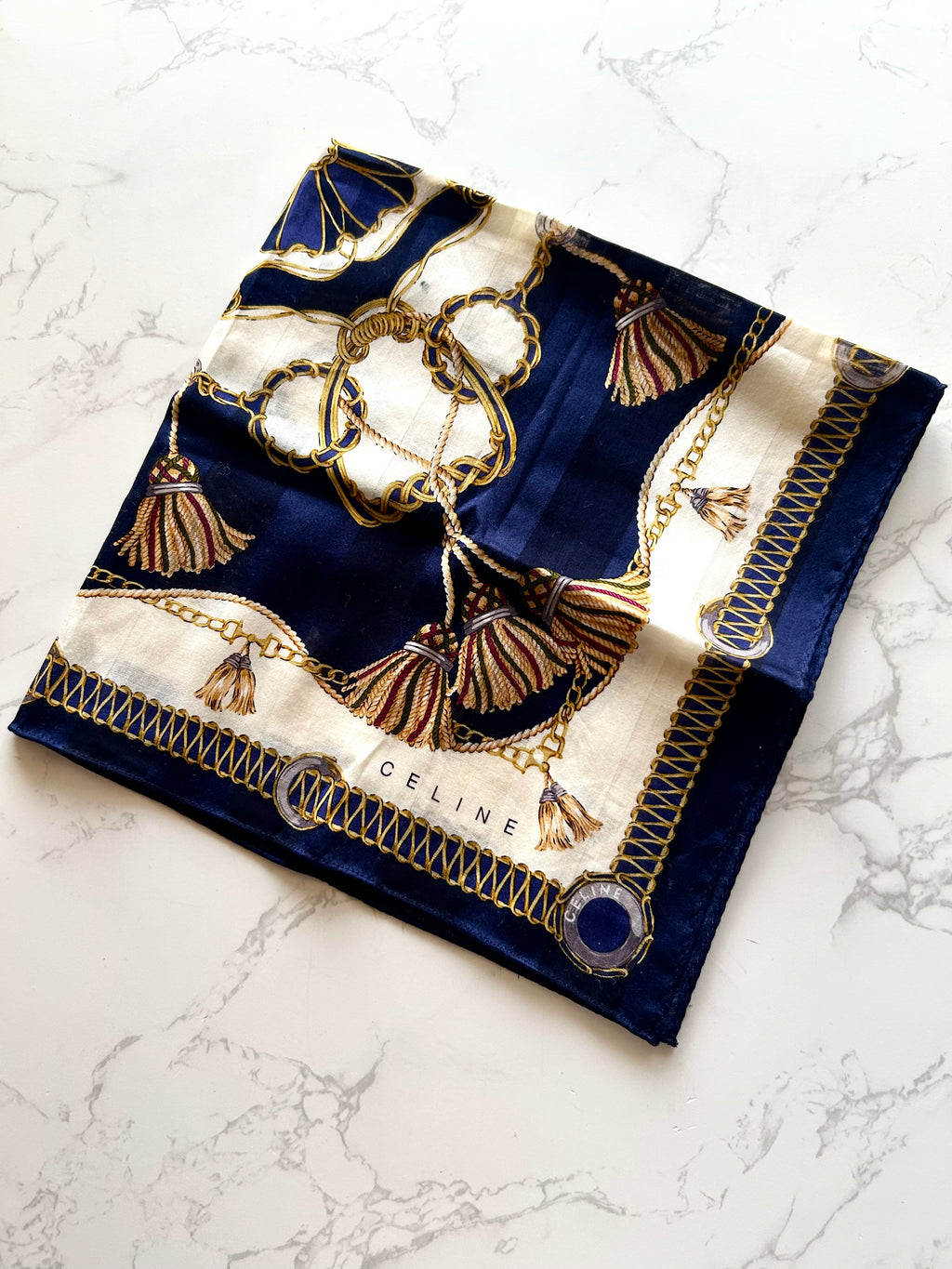 CELINE 中古方型絲巾（約46x46cm)（隨機款式）· 新春禮品