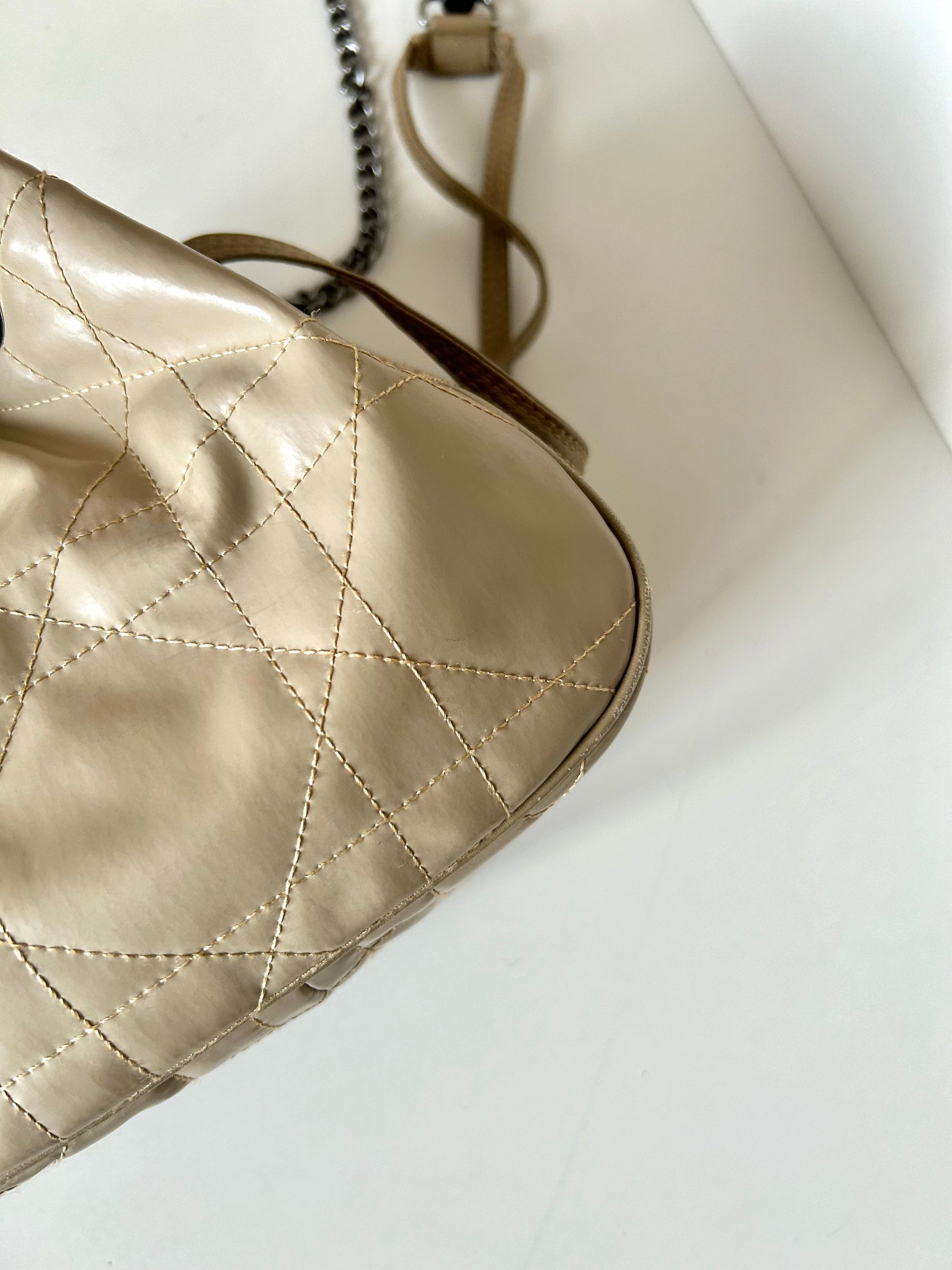 CHRISTIAN DOR beige leather silver buckle drawstring small bucket bag / side backpack / shoulder bag