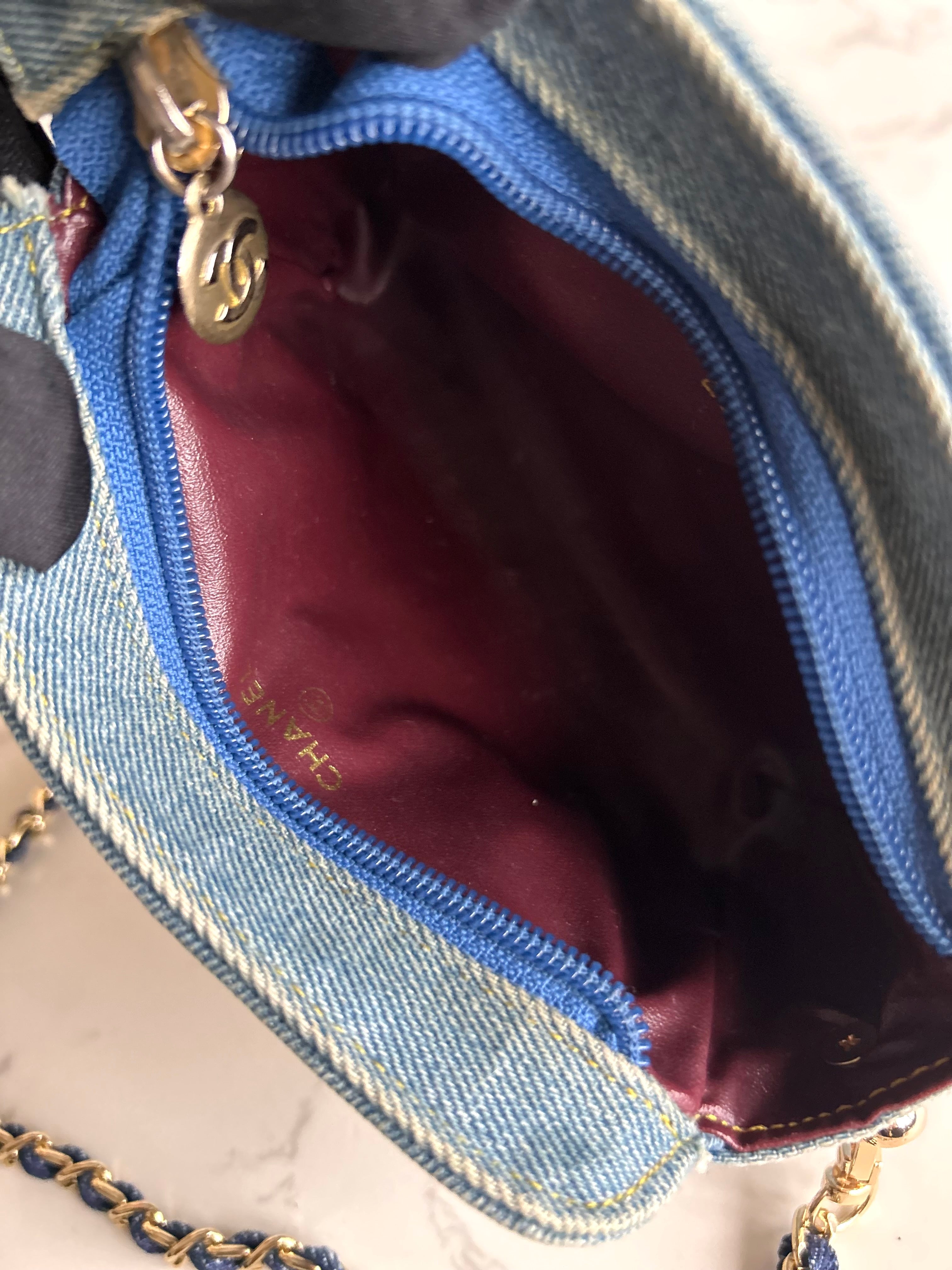 Extremely Rare Used Chanel Two-Way Topstitched Denim Bag Shoulder Bag Crossbody Bag