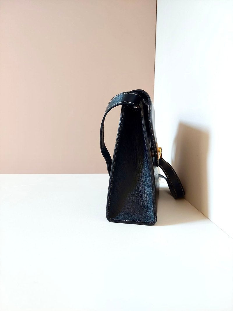 CELINE rare black gold buckle outer seam leather small Kelly shoulder bag / crossbody bag