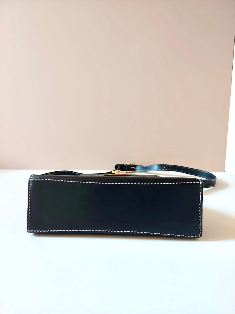 CELINE rare black gold buckle outer seam leather small Kelly shoulder bag / crossbody bag