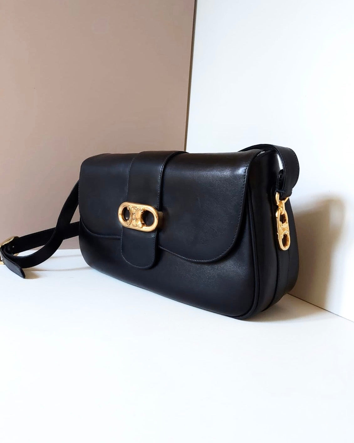 CELINE 稀有大金凱旋門黑色馬鞍包/側背包/單肩包