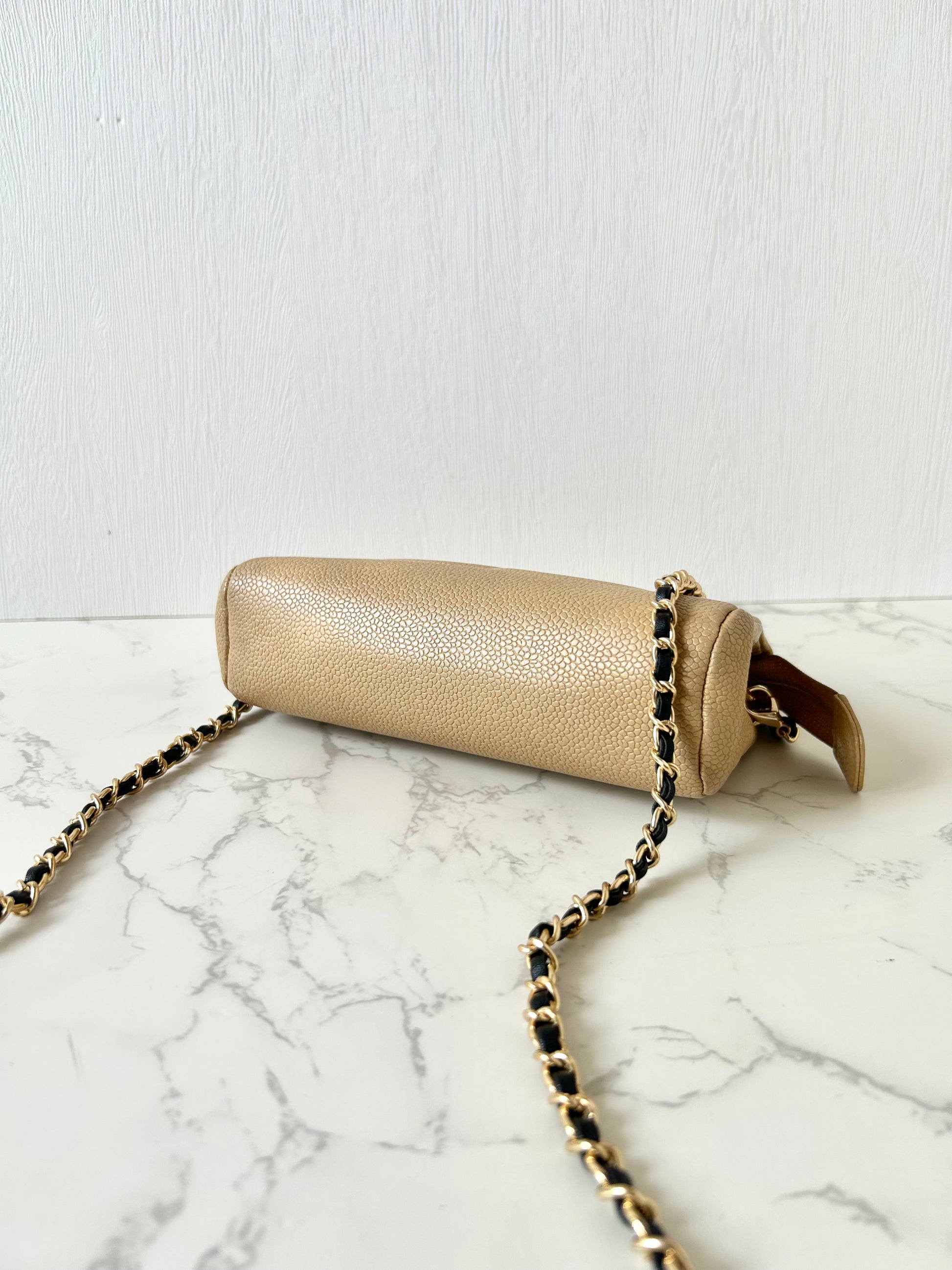 CHANEL Rare Beige Apricot Caviar Leather Chain Small Bag/Side Bag/Messenger Bag/Clutch Bag
