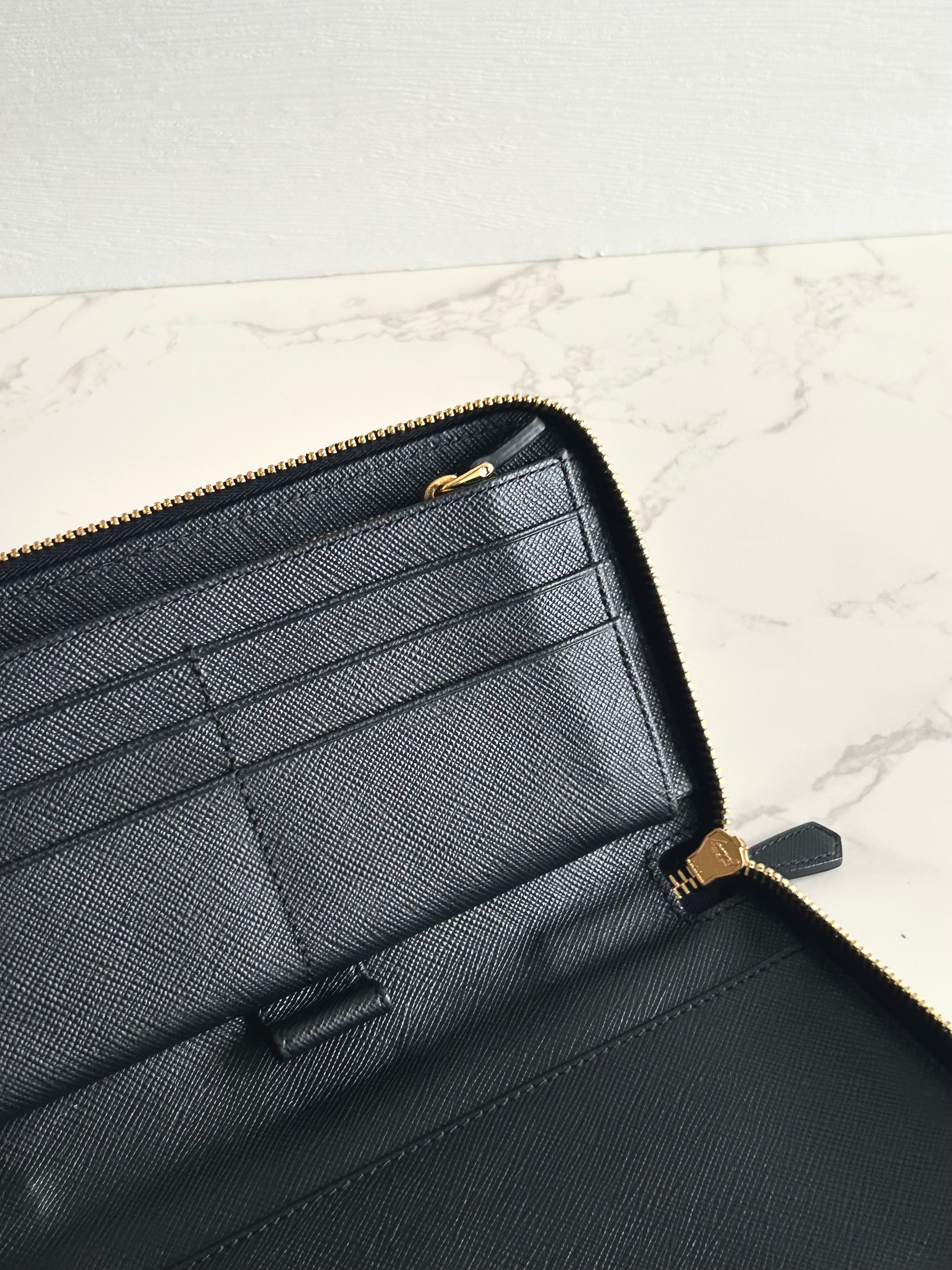 PRADA black gold triangle cowhide leather zipper long wallet/wallet/purse