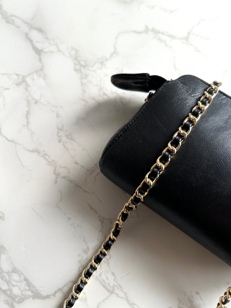 Chanel black leather second-hand bag crossbody bag shoulder bag side backpack second-hand bag
