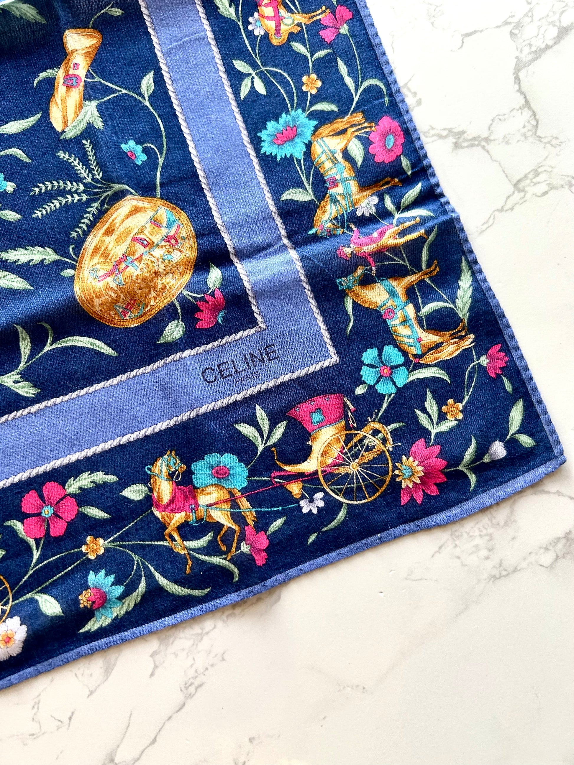 CELINE 中古方型絲巾（約46x46cm)（隨機款式）· 新春禮品