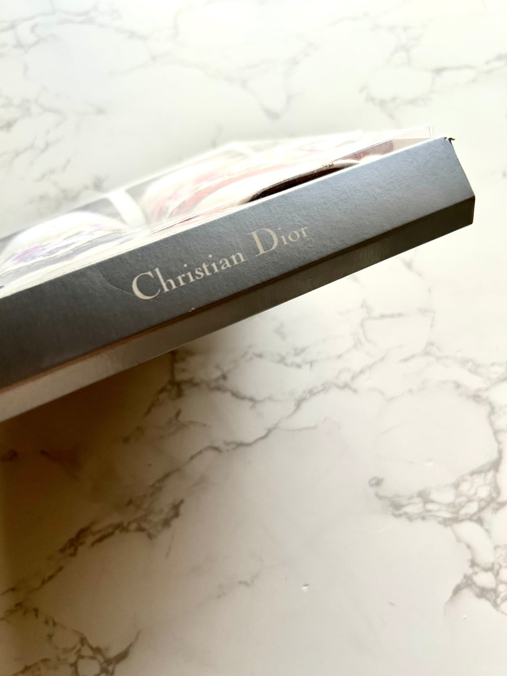 DIOR 未使用保存品•鮮花花紋絲巾禮盒 - 一套2條· 新春禮品