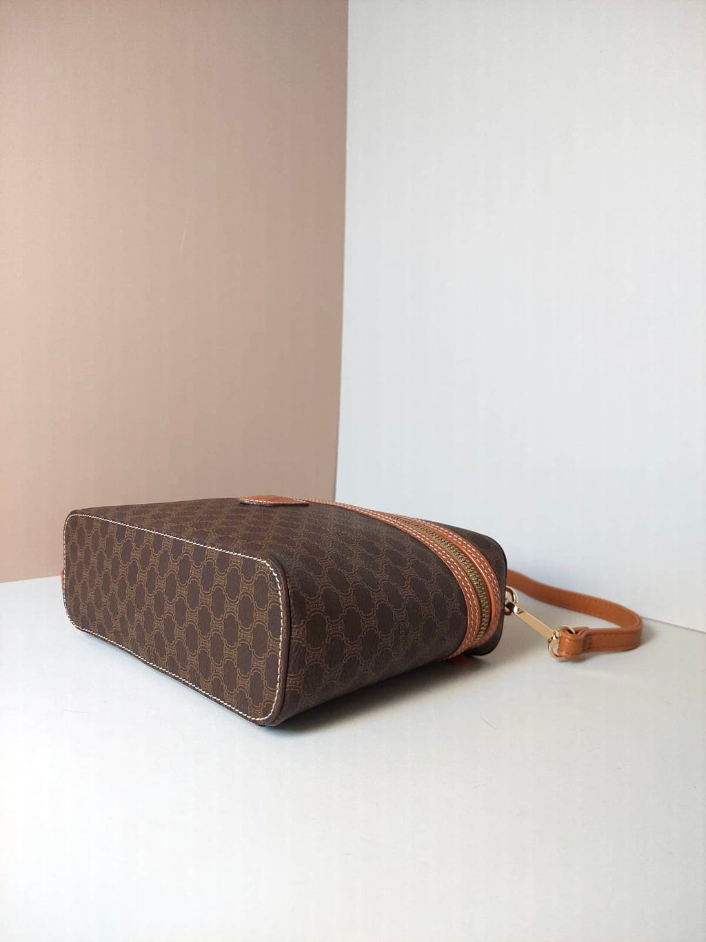 CELINE Brown Old Flower Leather Vanity Box Bag/Side Bag/Messenger Bag/Clutch Bag