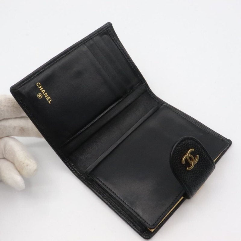 CHANEL rare gold buckle black caviar cowhide leather short wallet / wallet / purse