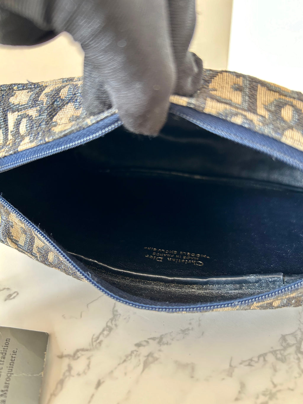 CHRISTIAN DIOR 稀有深藍色黑老花豆腐側背包