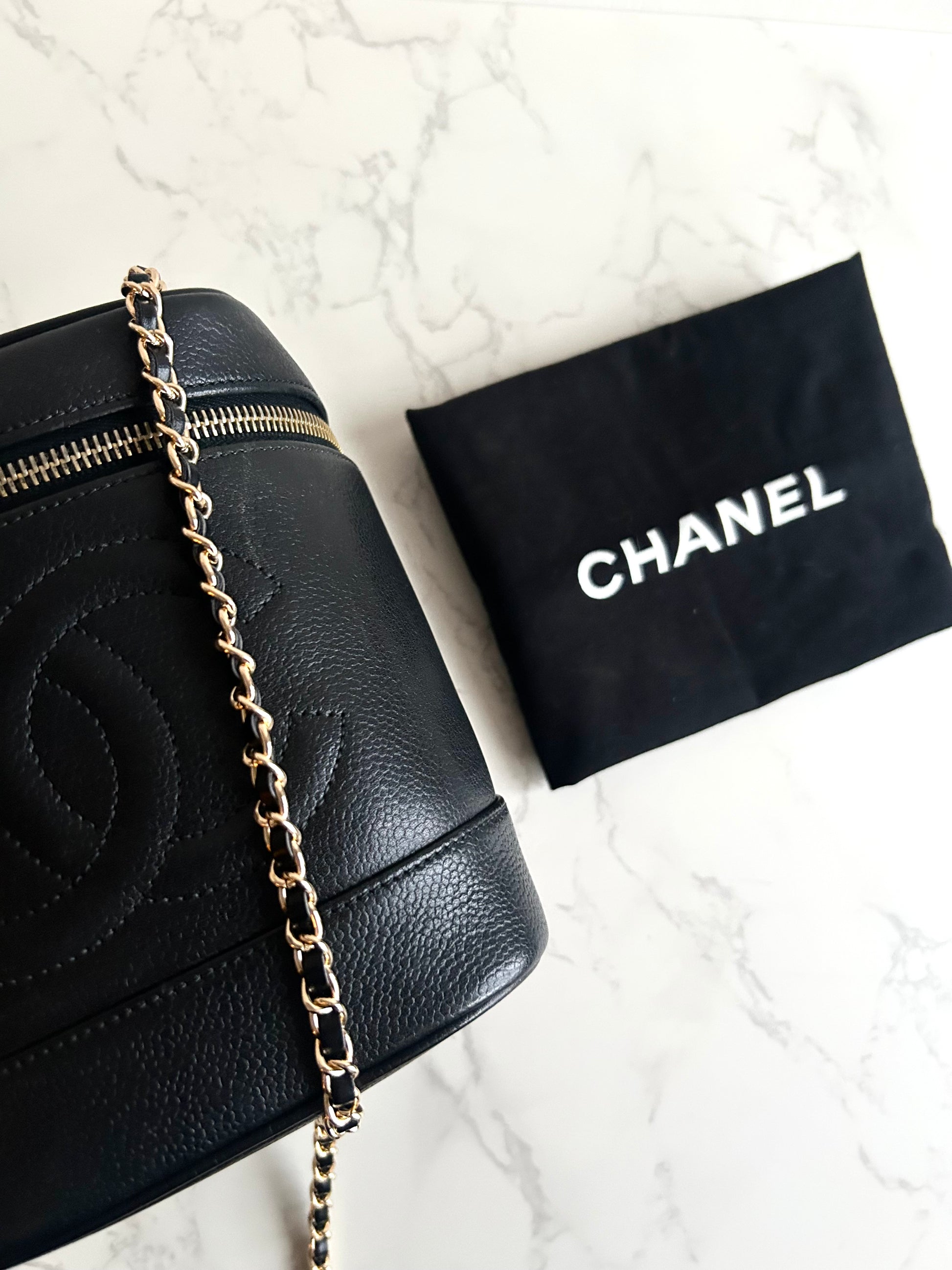 Chanel黑色魚子醬化妝盒子包/斜背包/側背包/單肩包