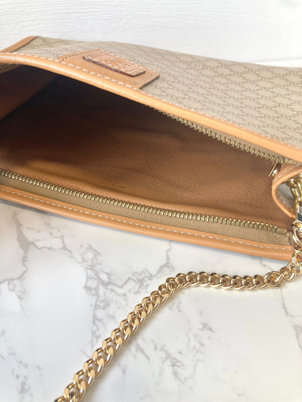 CELINE Beige Triomphe Monogram Chain Shoulder Bag