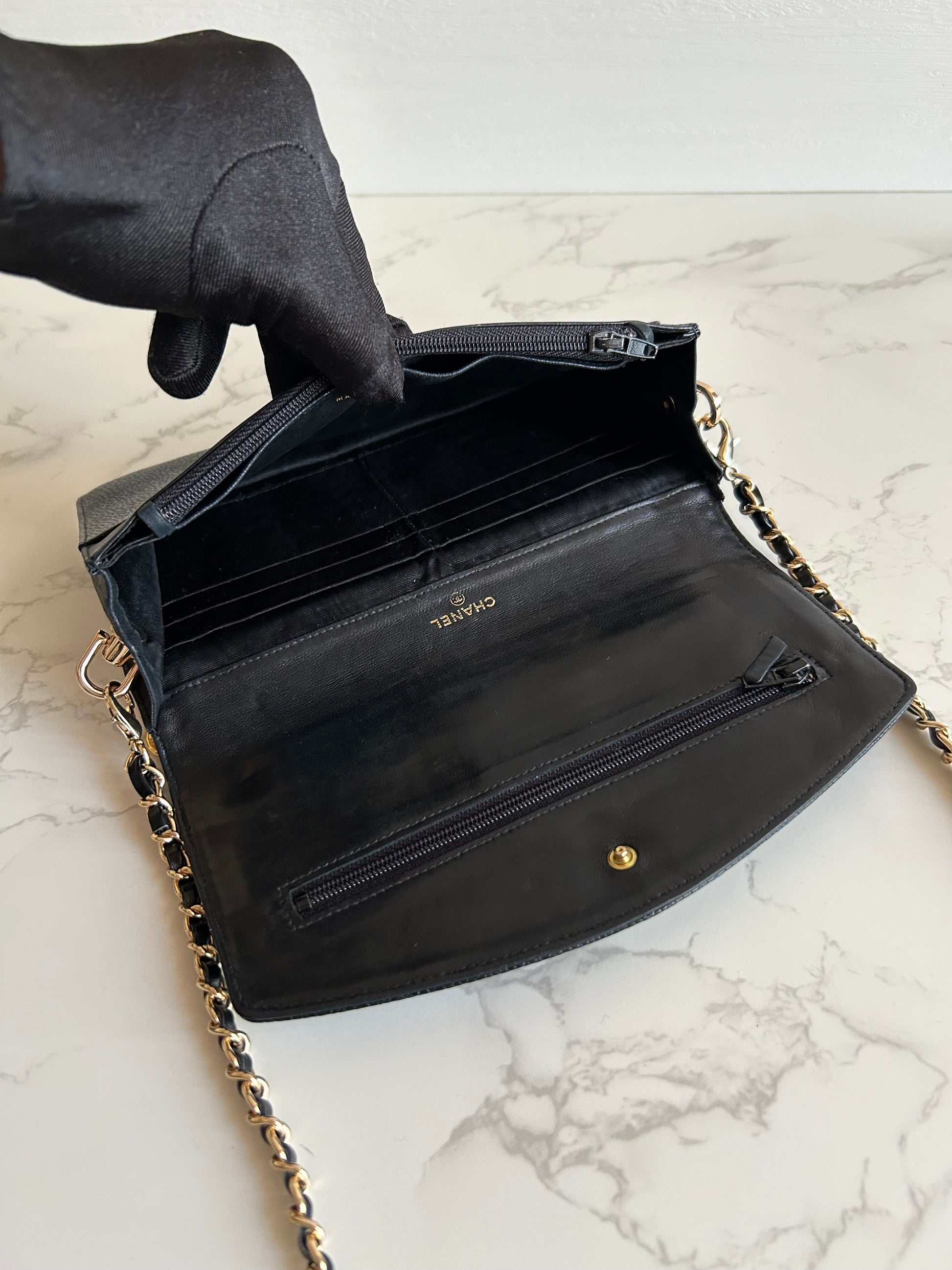 CHANEL Rare Black Caviar Chain WOC/Side Bag/Messenger Bag