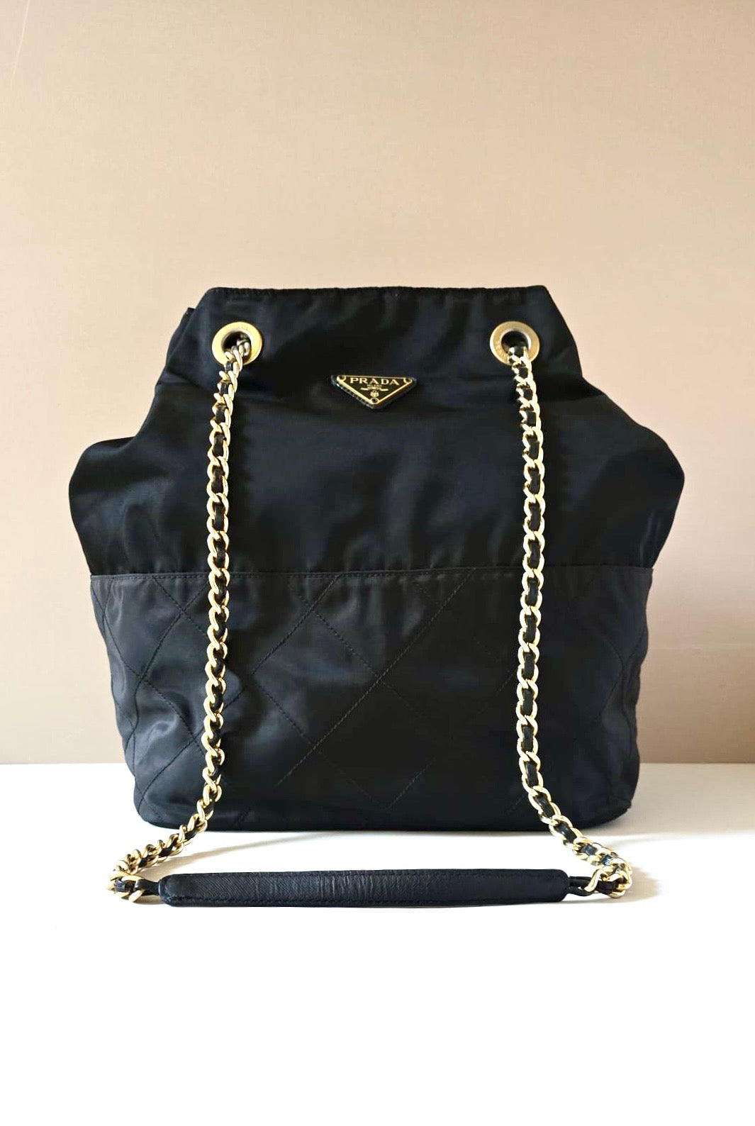 Prada 稀有黑金鏈子水桶包/側背包/斜背包