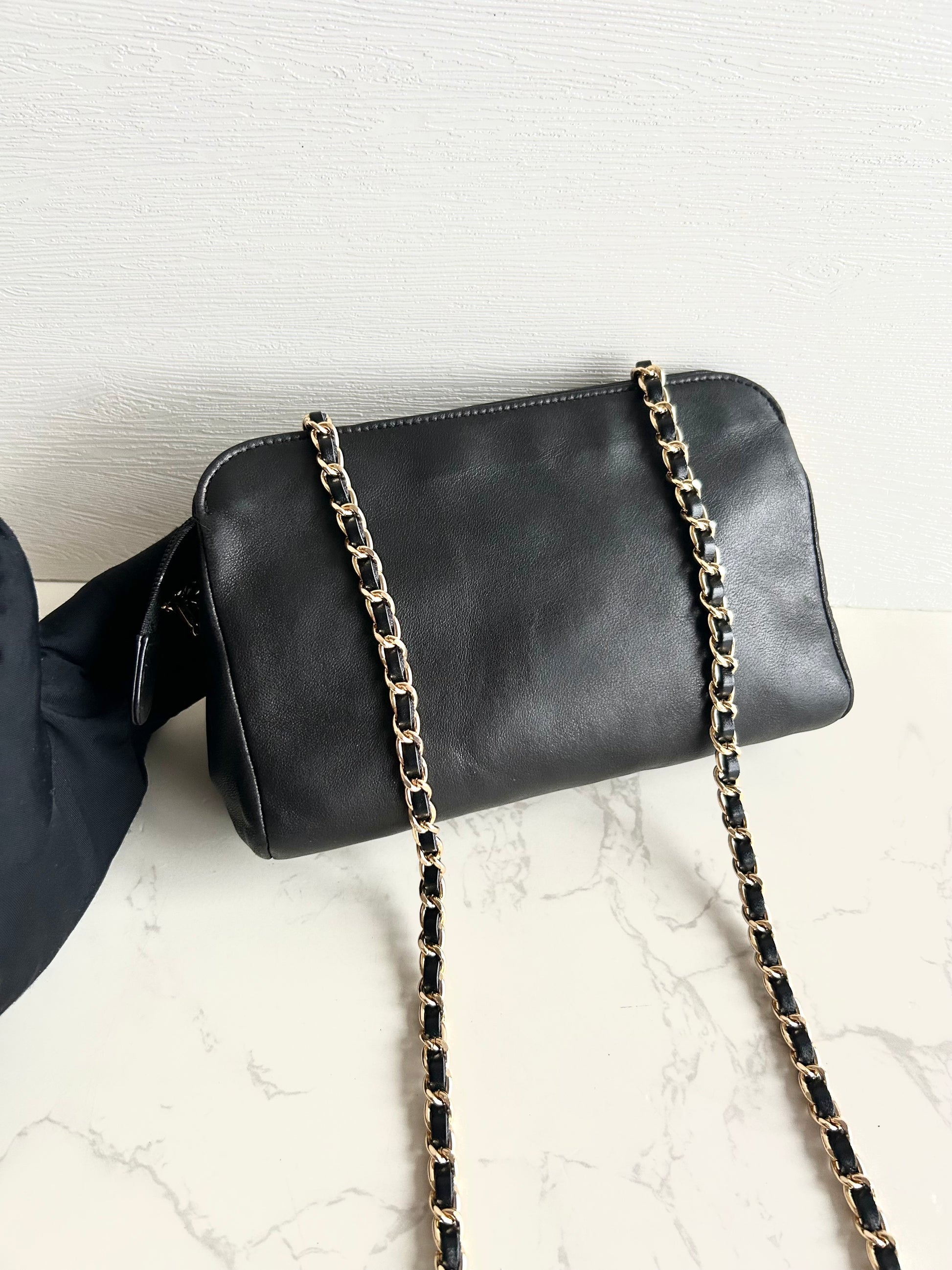 Chanel 黑色小羊皮革Cocomark斜背包/單肩包/側背包