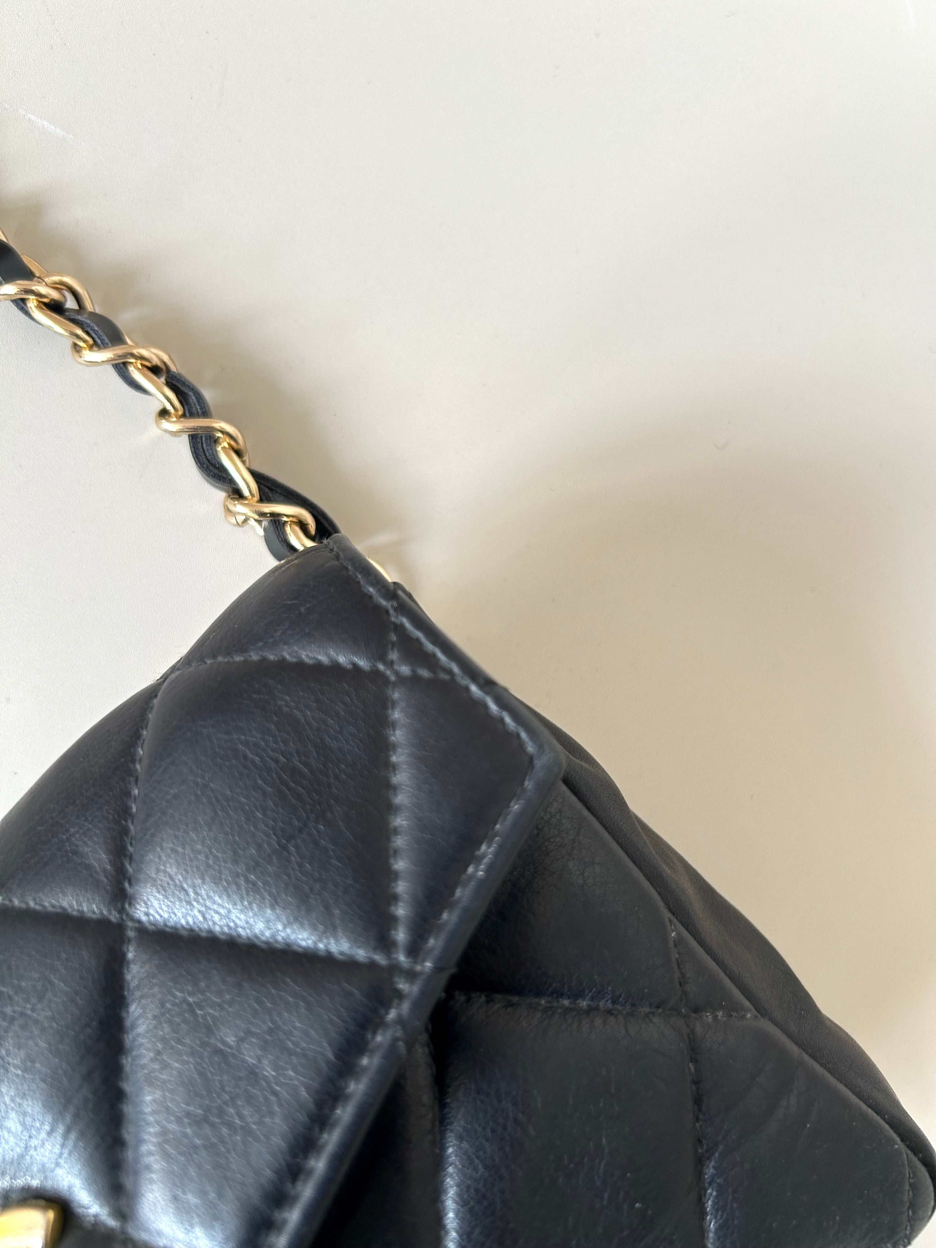CHANEL rare black leather gold swivel buckle belt bag/side bag/clutch