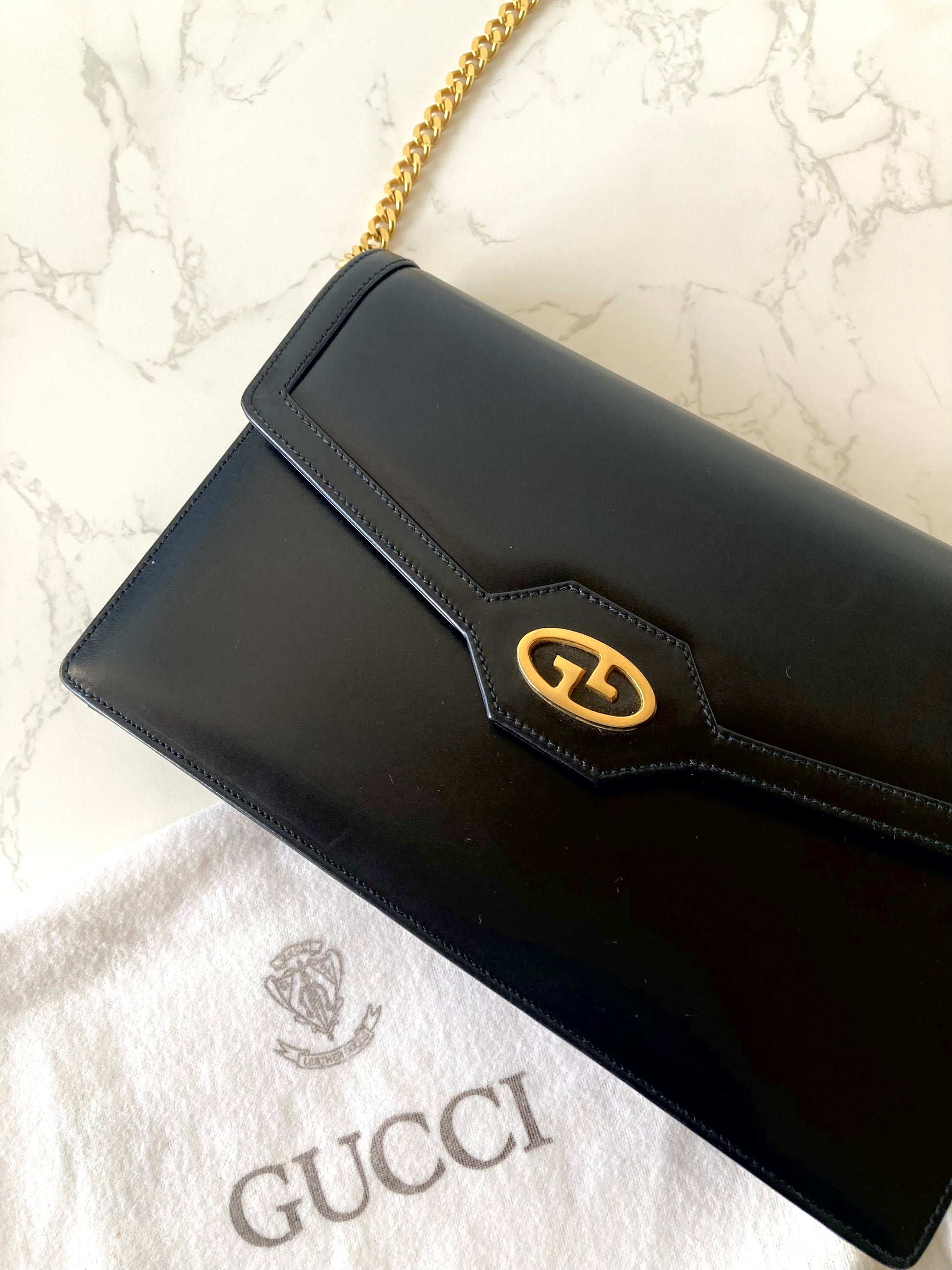 GUCCI Black x Gold Calf Leather Envelope Crossbody Chain Bag