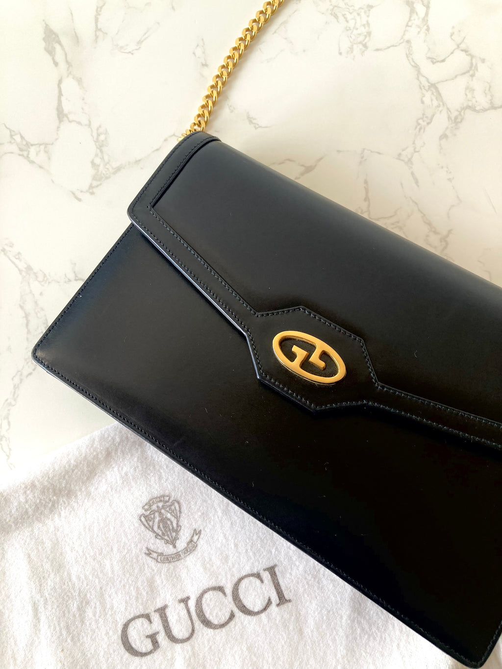 GUCCI Black x Gold Calf Leather Envelope Crossbody Chain Bag