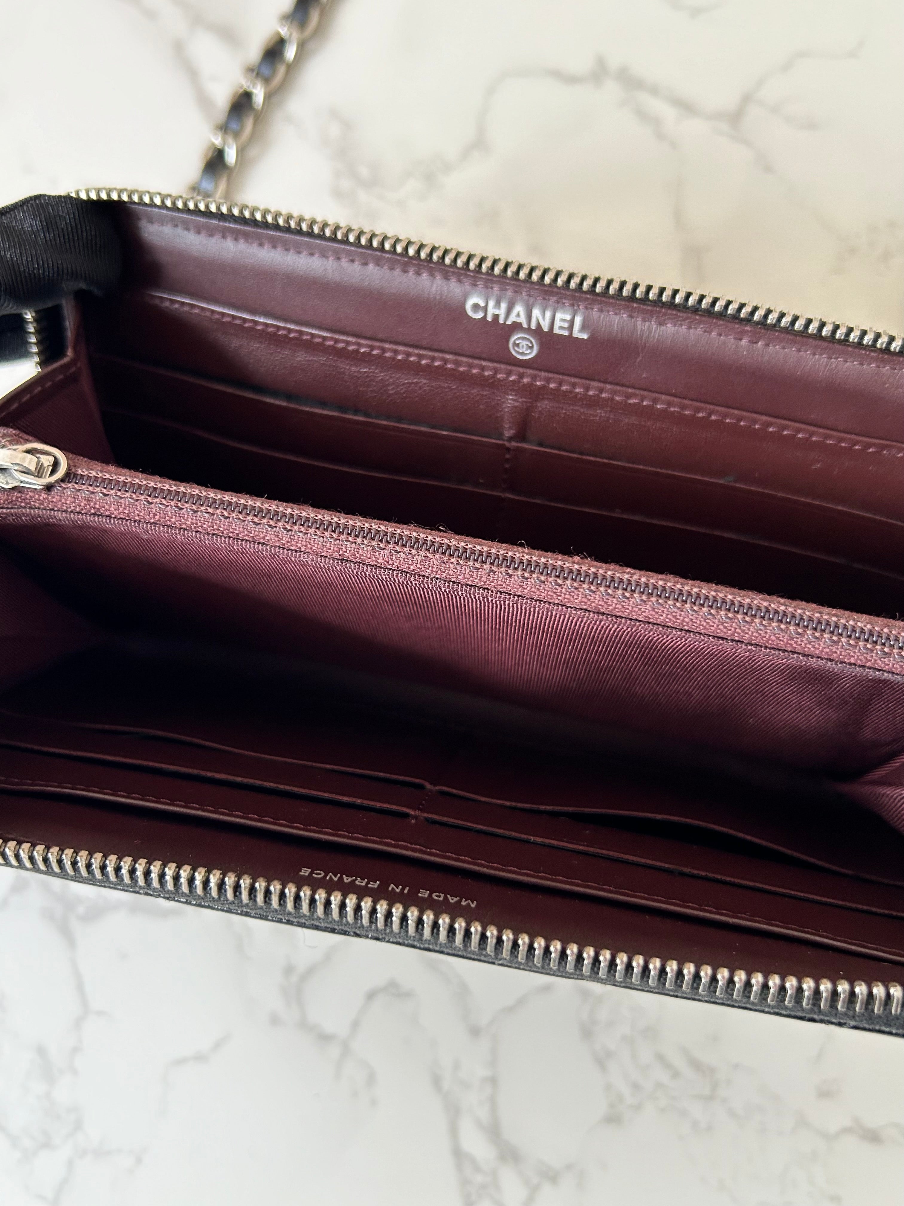 CHANEL black silver buckle caviar leather zipper side bag/crossbody bag/long clip/wallet
