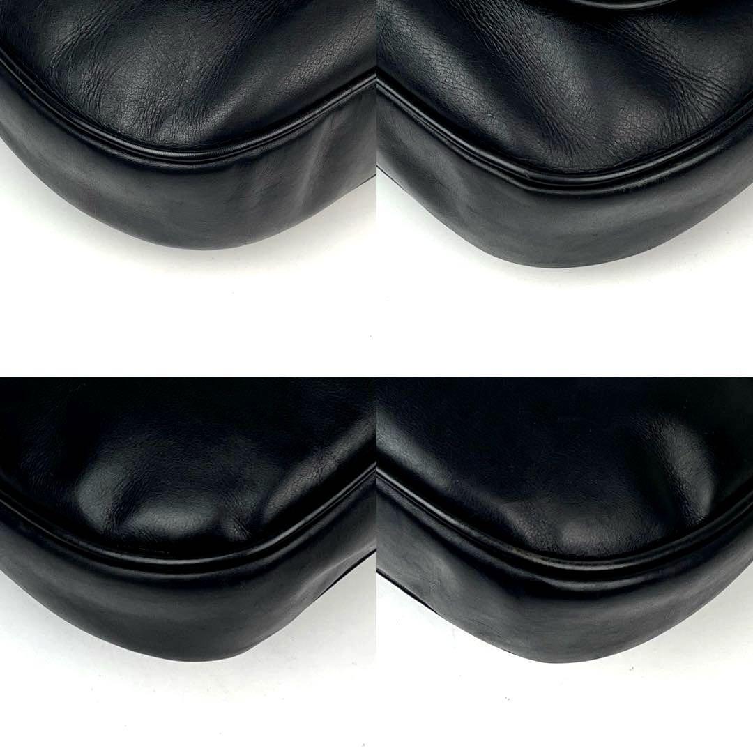 CELINE rare black carriage gold buckle saddle side bag