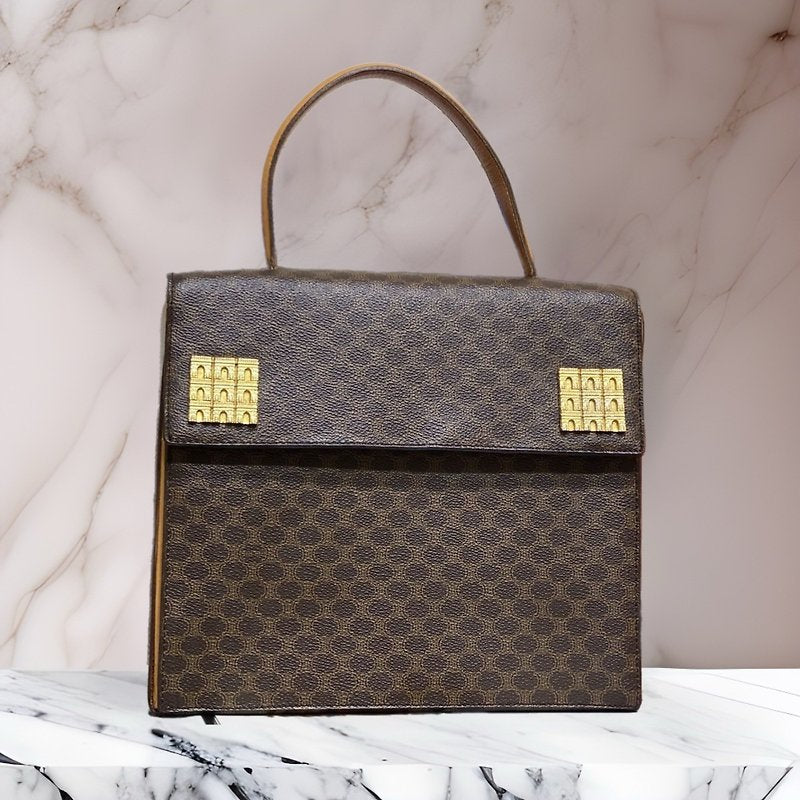 CELINE rare multi-Arc de Triomphe coffee color old flower gold buckle Kelly leather flap handbag