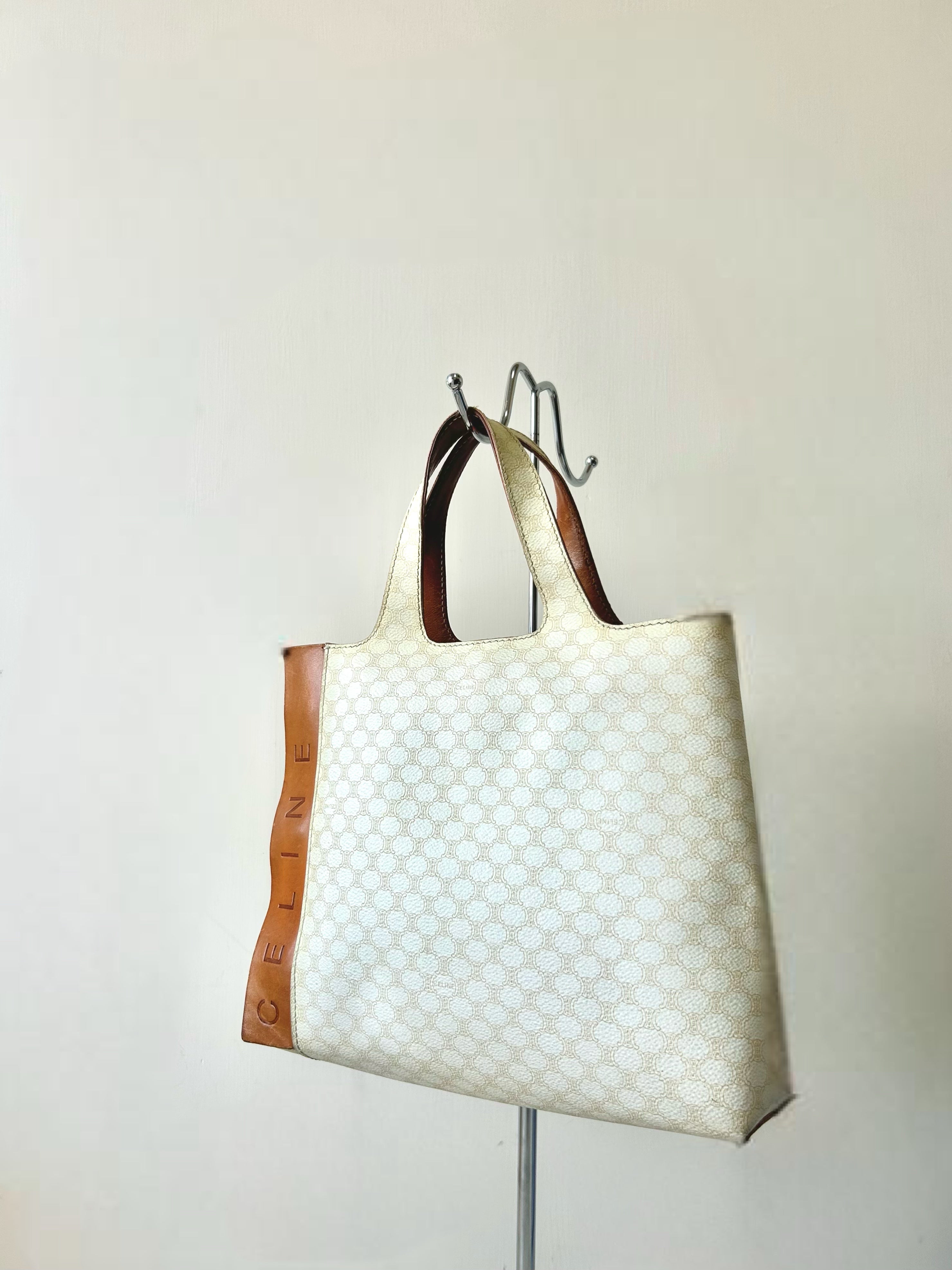 CELINE rare white old flower leather tote bag / handbag