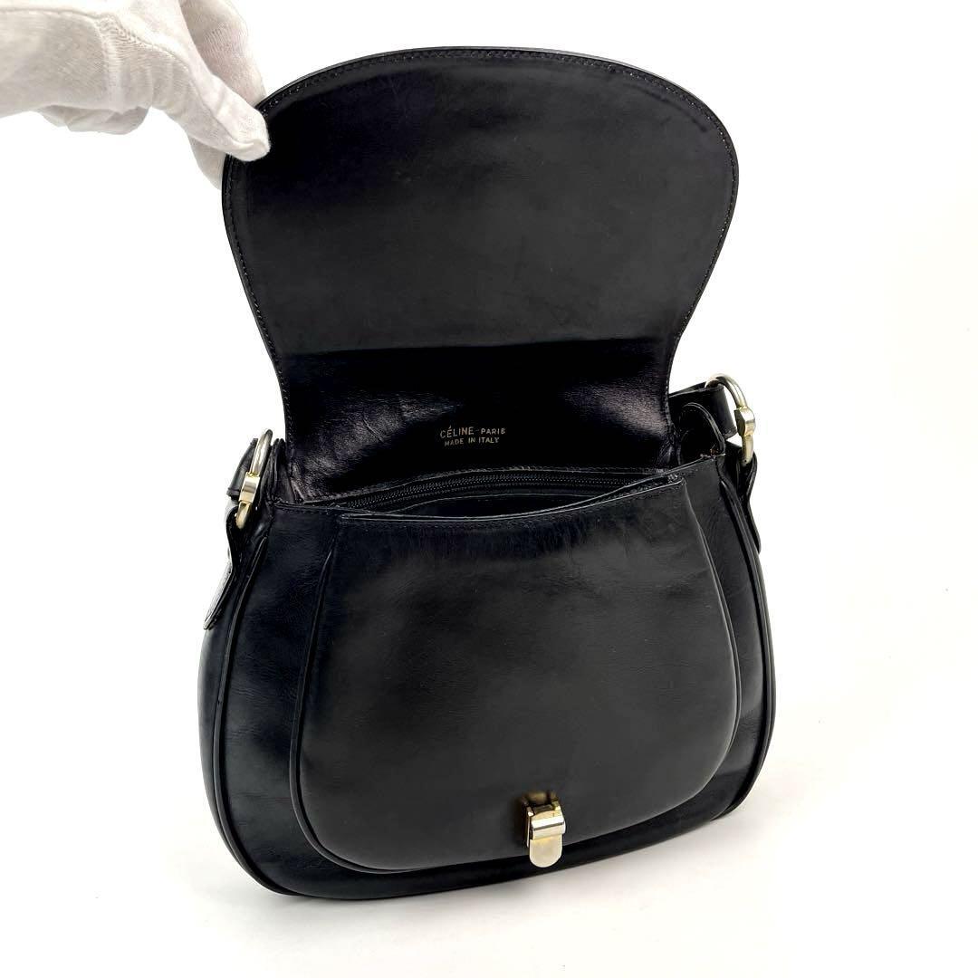 CELINE rare black carriage gold buckle saddle side bag