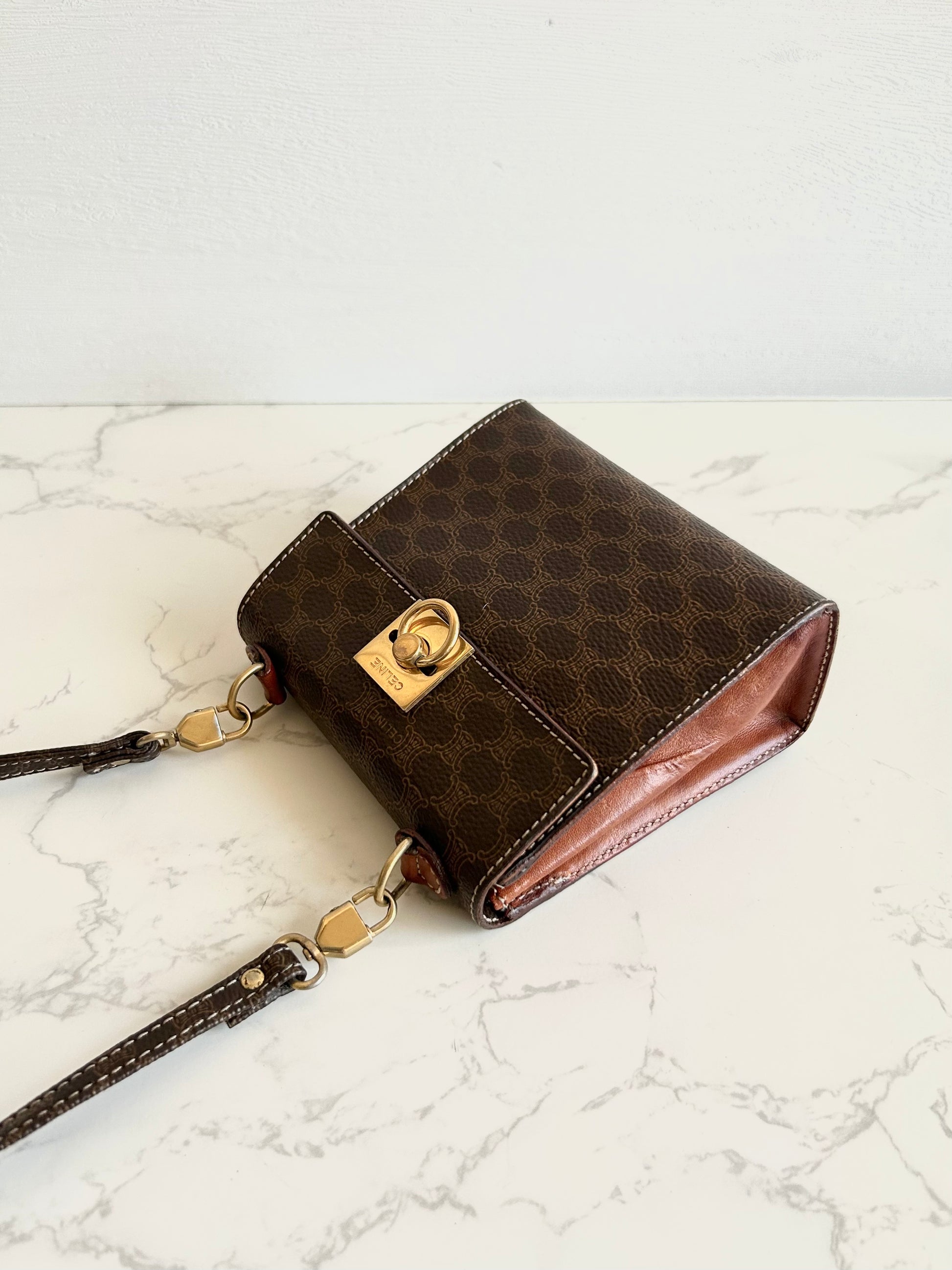 CELINE Extremely rare coffee-colored old flower mini Kelly side bag / oblique bag
