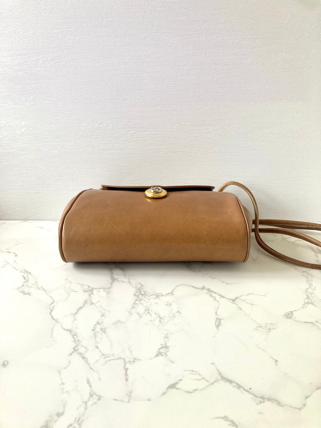 GUCCI Rare Caramel Brown x Gold Coin Leather Shoulder Bag