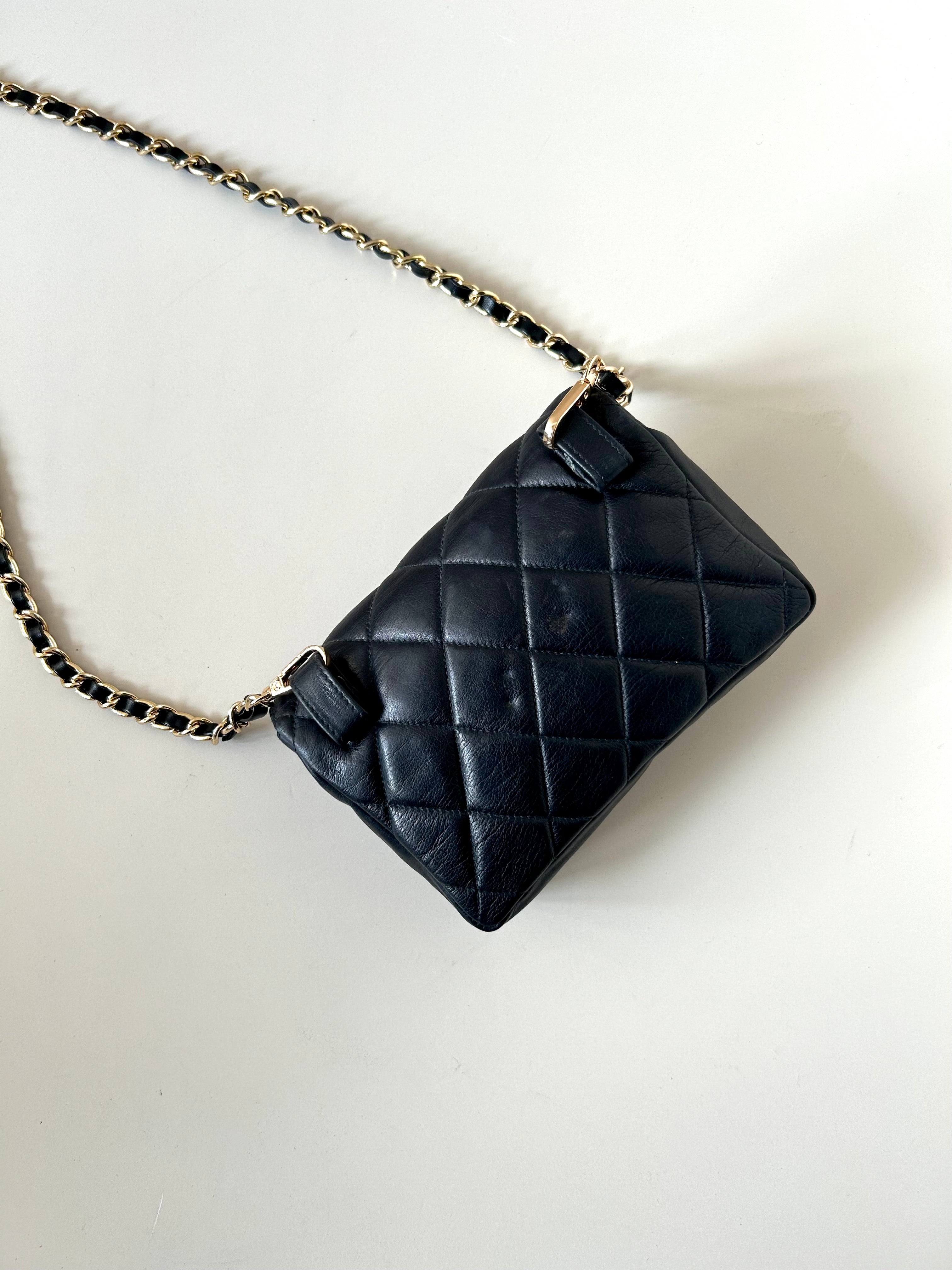 CHANEL rare black leather gold swivel buckle belt bag/side bag/clutch