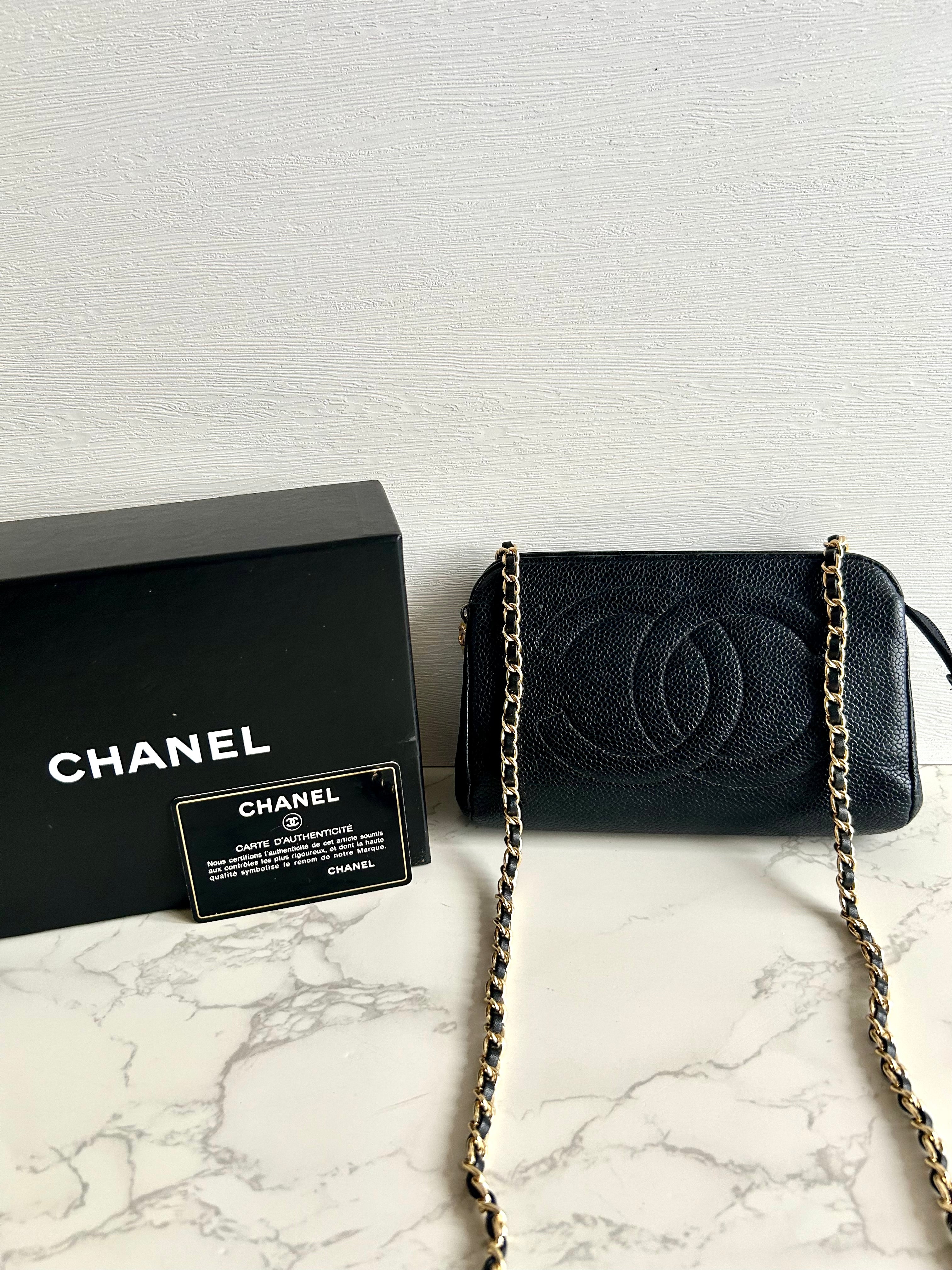 CHANEL Rare Black Caviar Leather Side Bag/Messenger Bag/Clutch