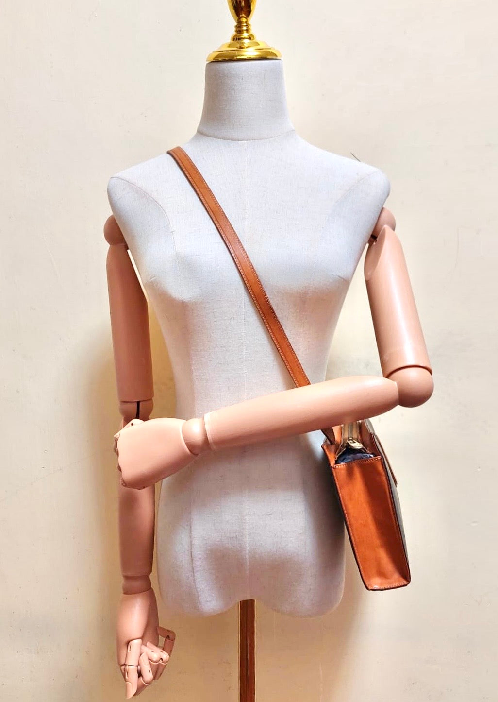 CELINE Large Ring Brown Old Flower Leather Side Bag / Crossbody Bag