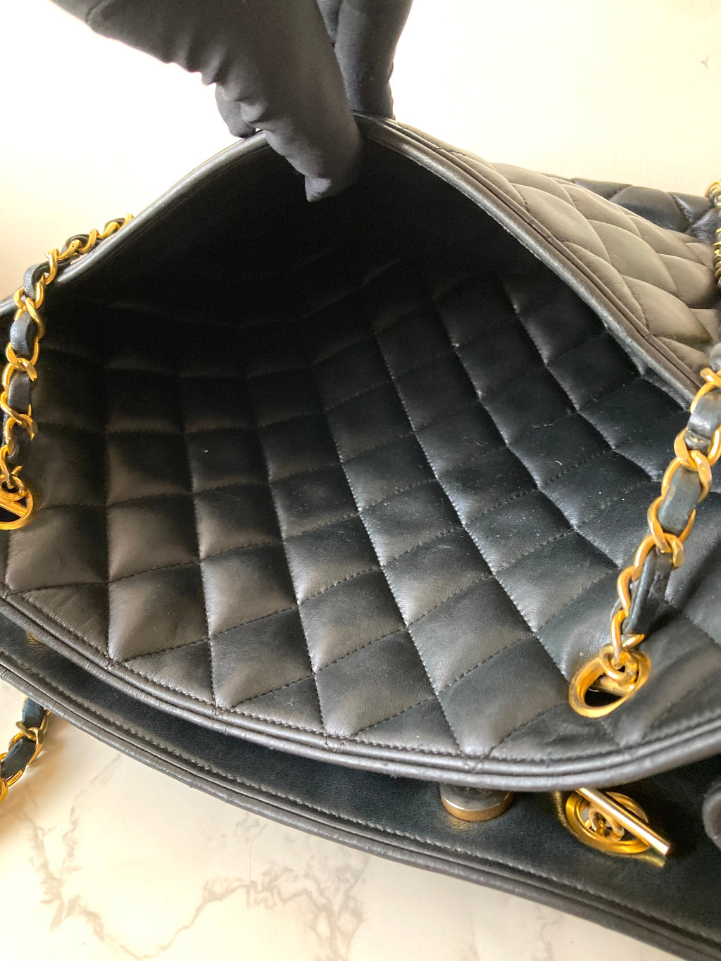 CHANEL Metalasse Black x Gold Lamb Leather Chain Tote Bag
