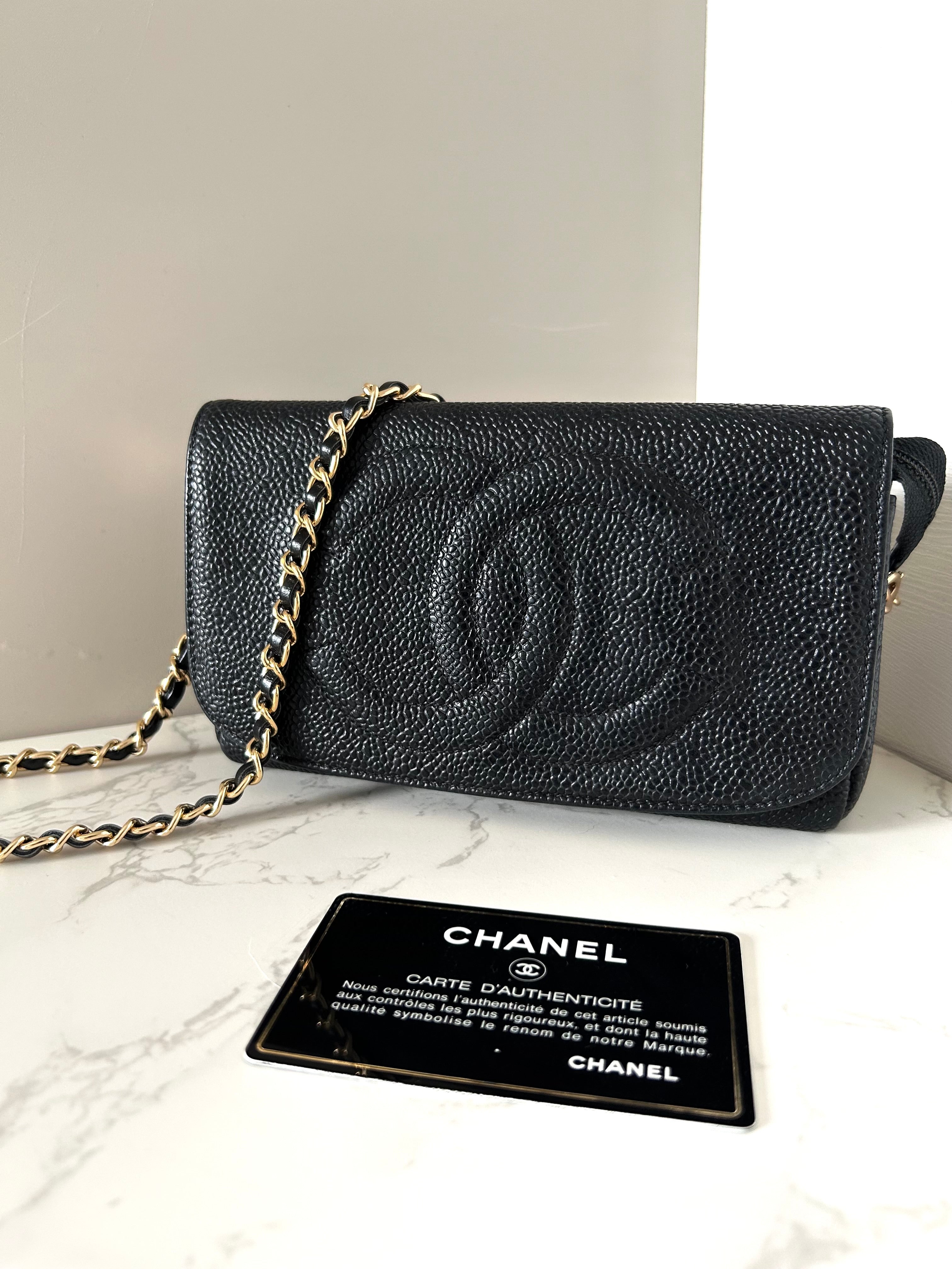 CHANEL Rare Black Caviar with Mirror WOC/Side Bag/Messenger Bag