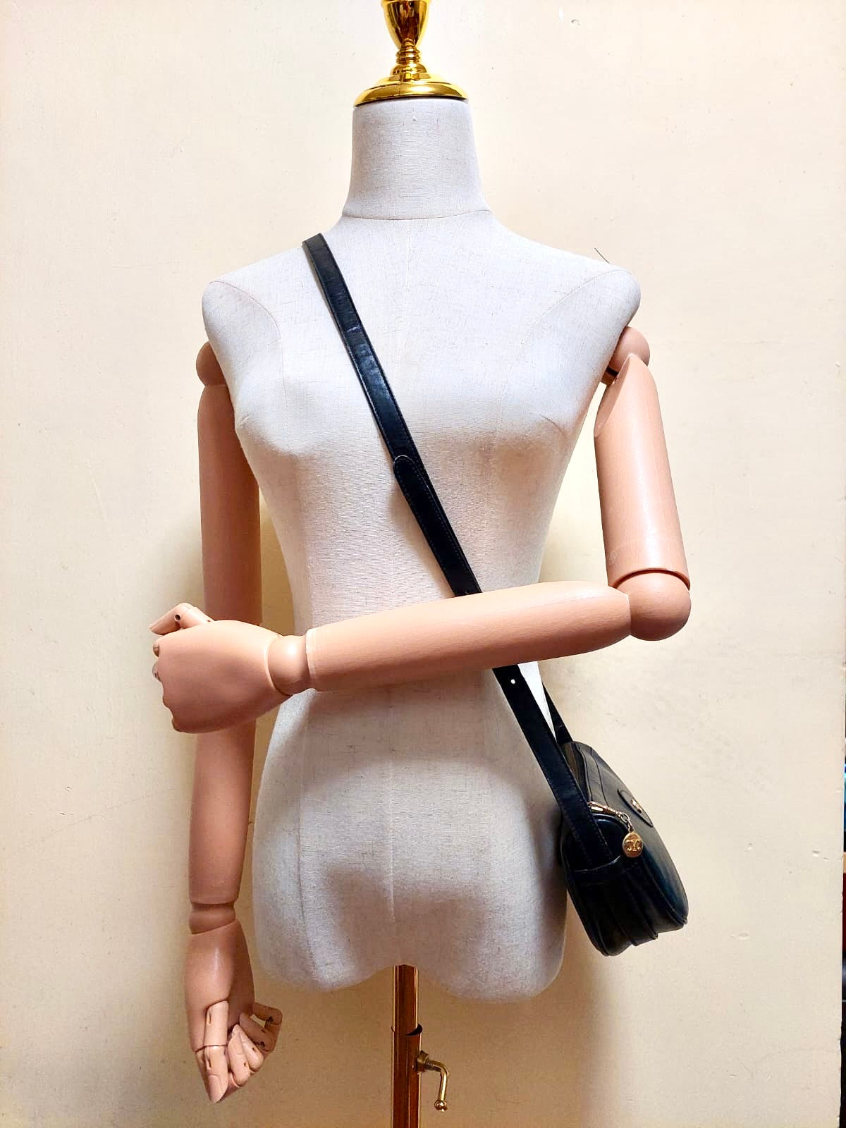 CELINE Half Moon Saddle Carriage Gold Buckle Leather Side Bag / Crossbody Bag