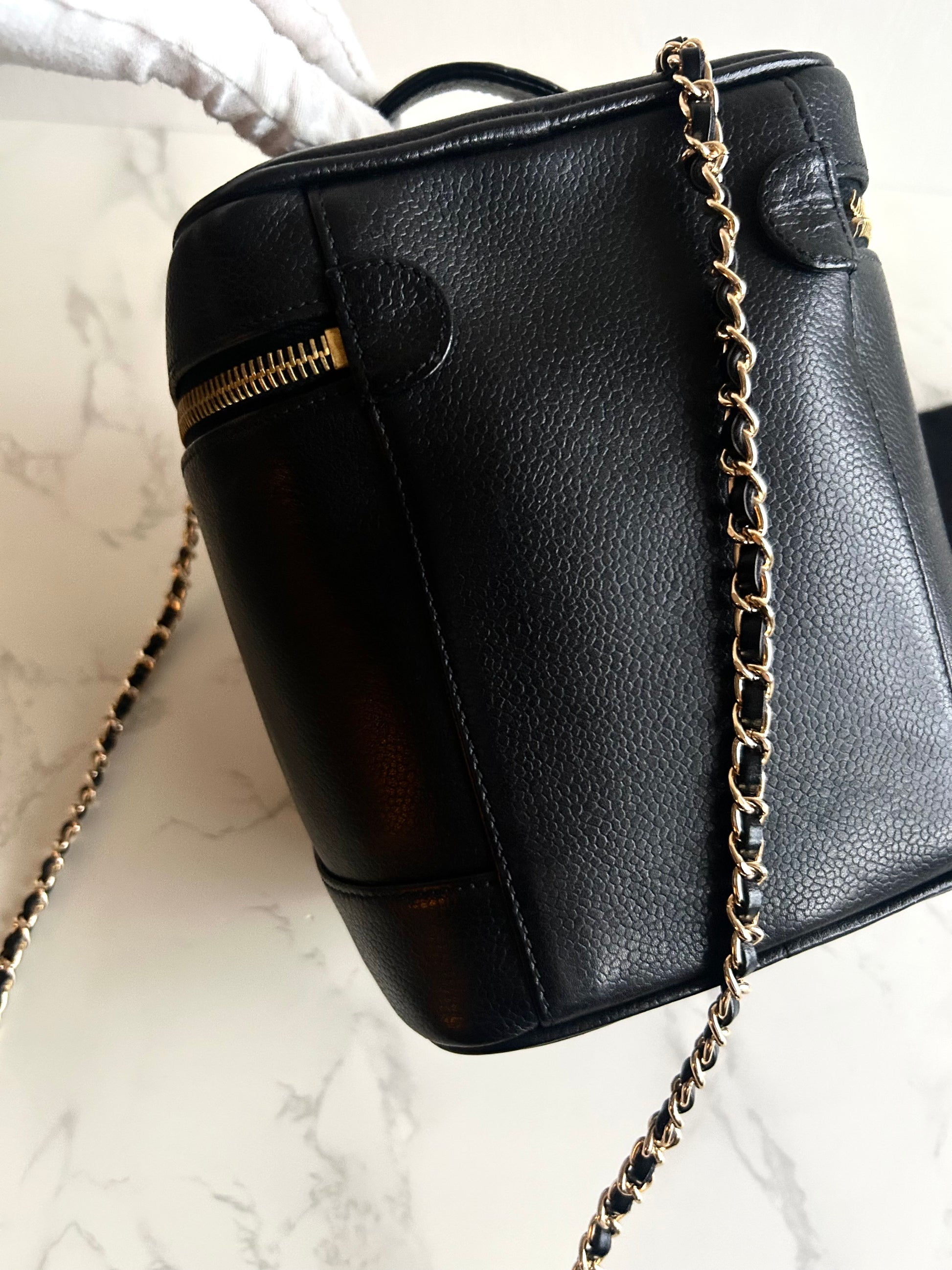 Chanel黑色魚子醬化妝盒子包/斜背包/側背包/單肩包