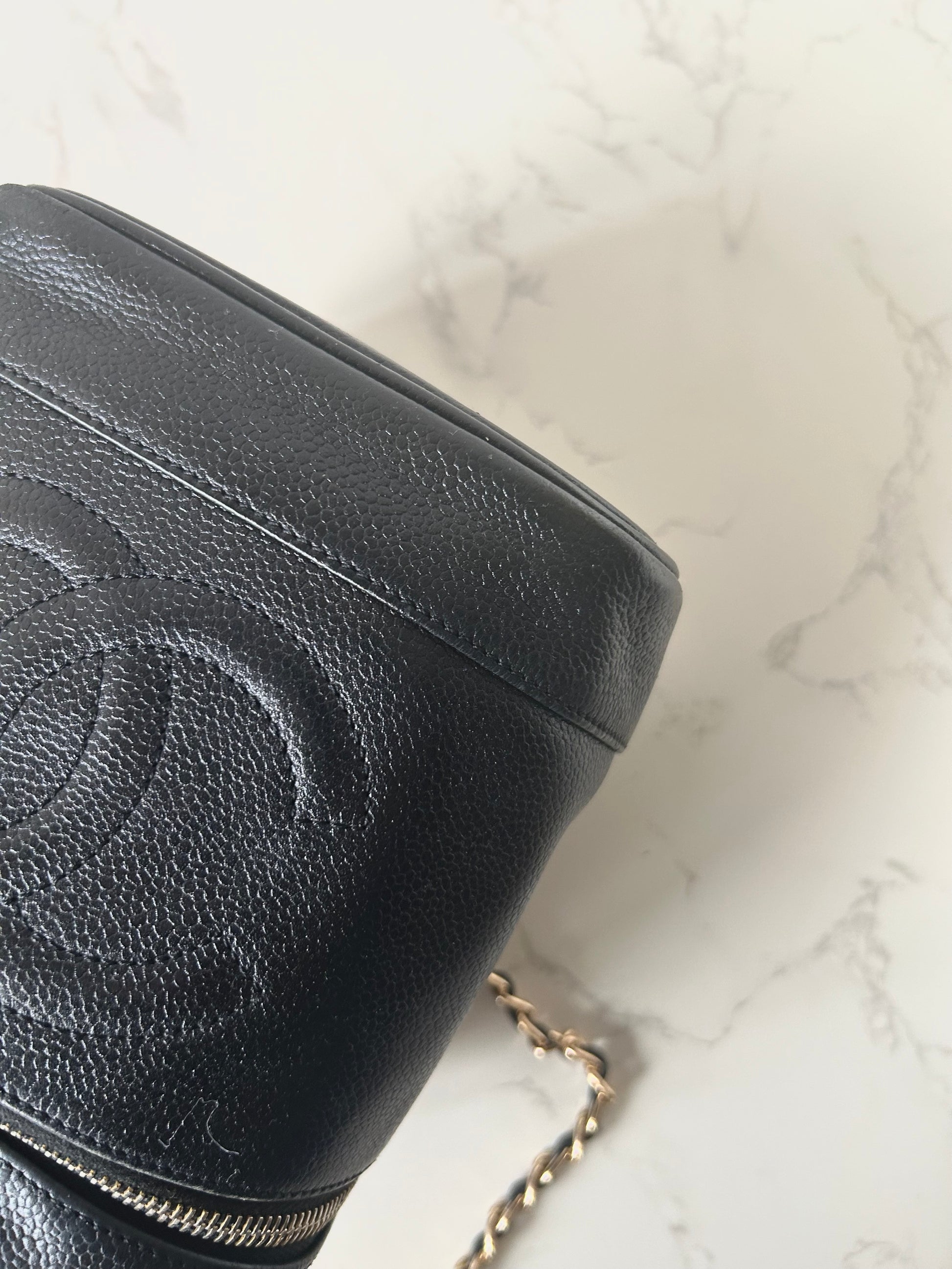 CHANEL Rare Vertical Black Caviar Leather Vanity Box Bag/Side Bag/Messenger Bag/Clutch Bag