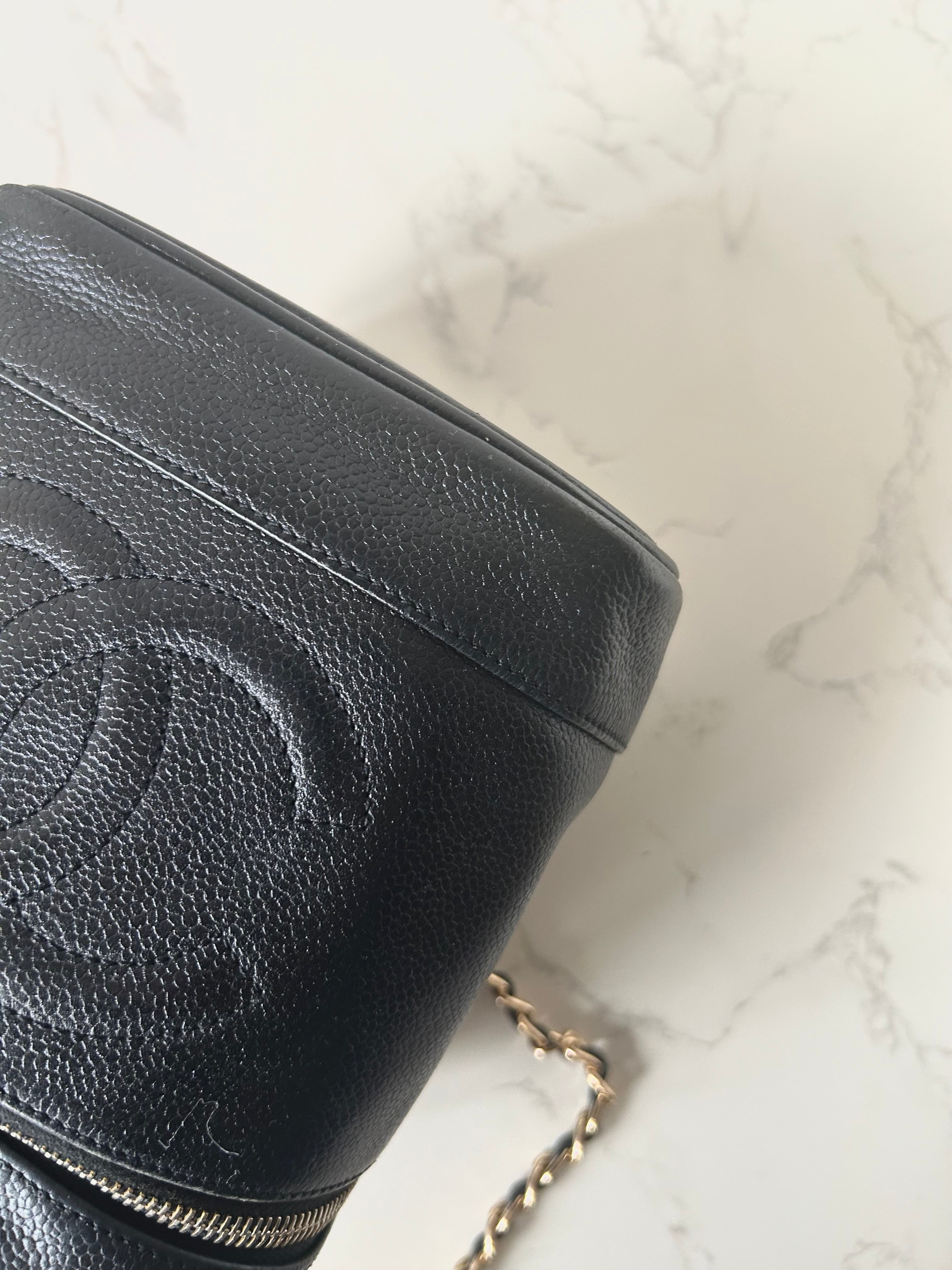 CHANEL Rare Vertical Black Caviar Leather Vanity Box Bag/Side Bag/Messenger Bag/Clutch Bag